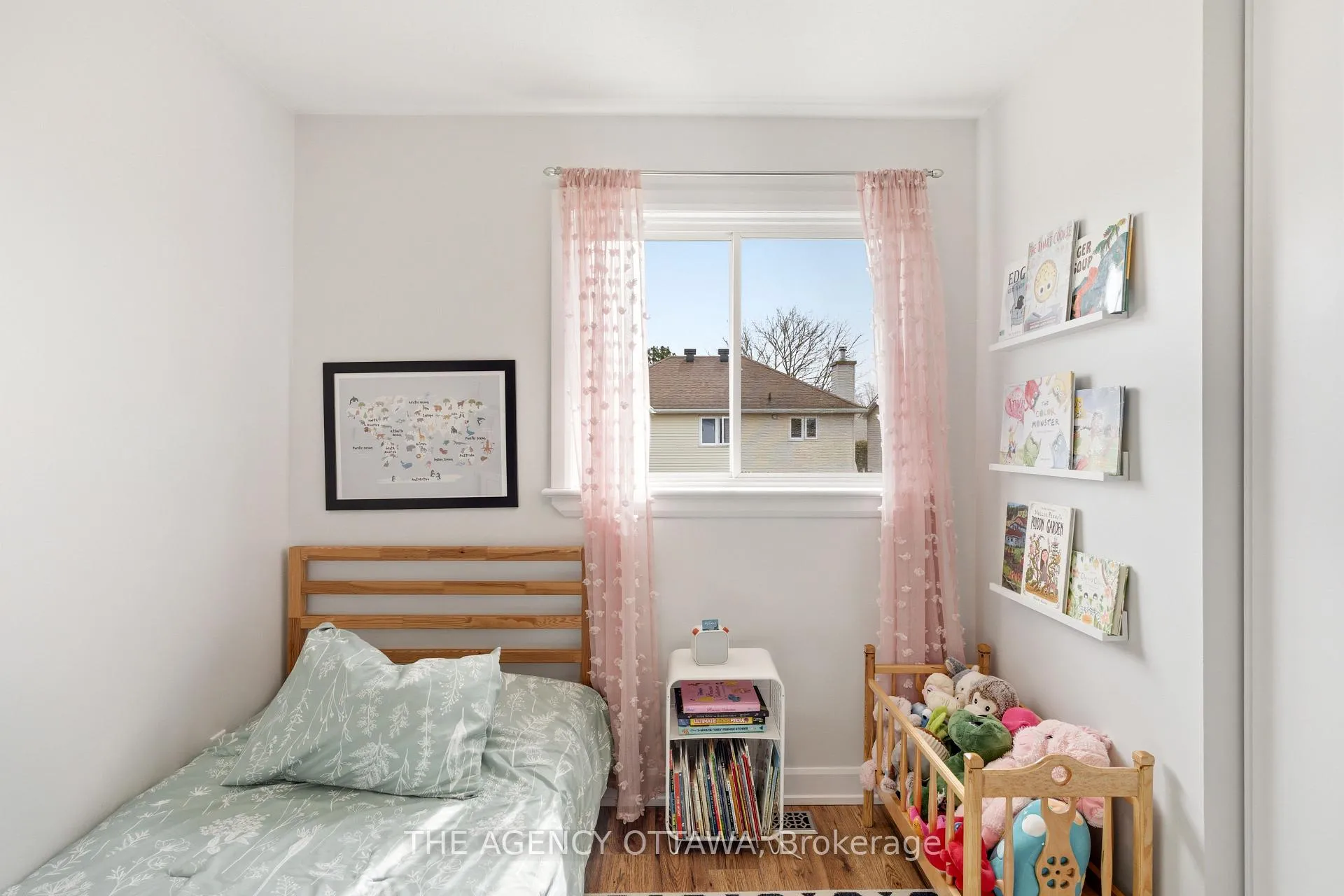Photo 34 of 1625 Bottriell Way, Ottawa, Fallingbrook/Pineridge — HOMEH