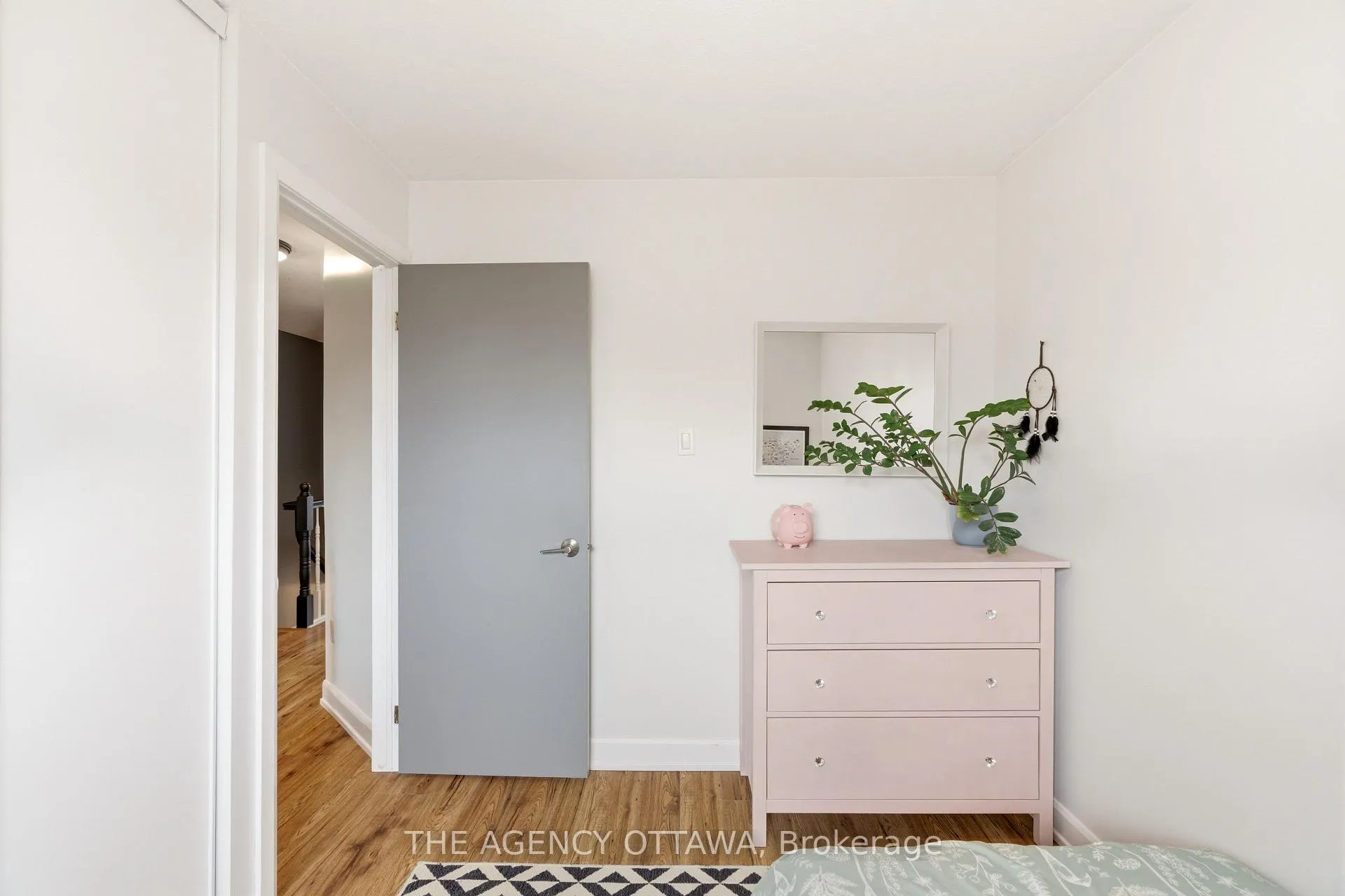Photo 35 of 1625 Bottriell Way, Ottawa, Fallingbrook/Pineridge — HOMEH
