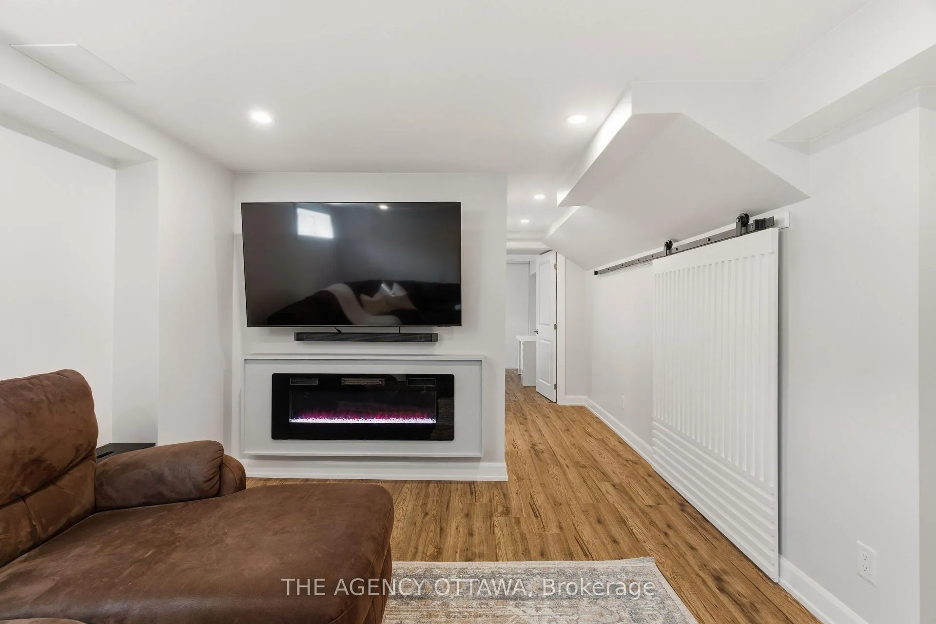 Photo 41 of 1625 Bottriell Way, Ottawa, Fallingbrook/Pineridge — HOMEH