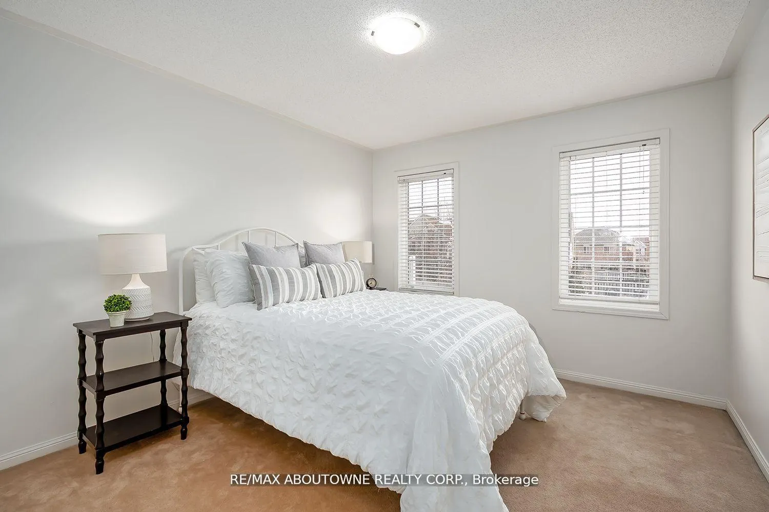 Photo 24 of 599 Caverhill Crescent, Milton, Clarke — HOMEH