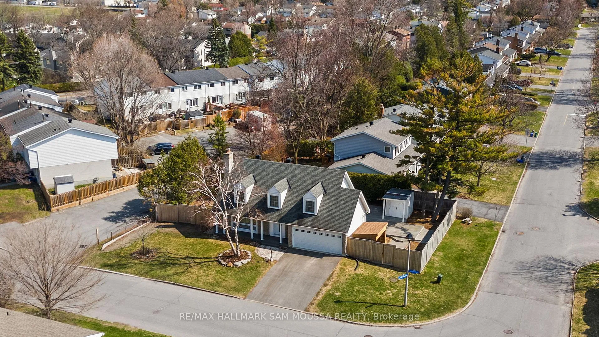 Photo 4 of 2750 Consul Avenue, Ottawa, Bruce Farm/Graham Park/Qualicum/Bellands — HOMEH