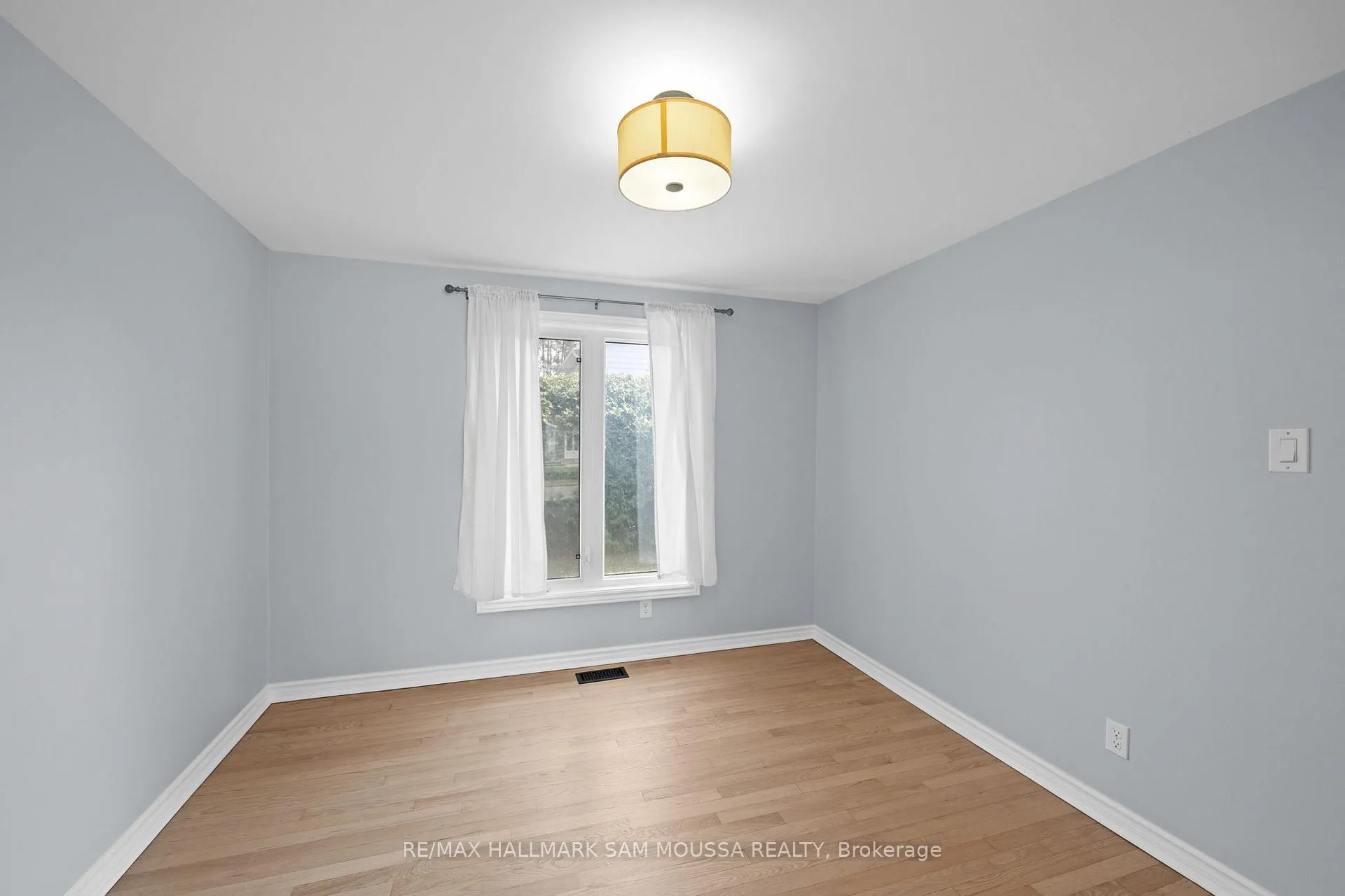 Photo 10 of 2750 Consul Avenue, Ottawa, Bruce Farm/Graham Park/Qualicum/Bellands — HOMEH