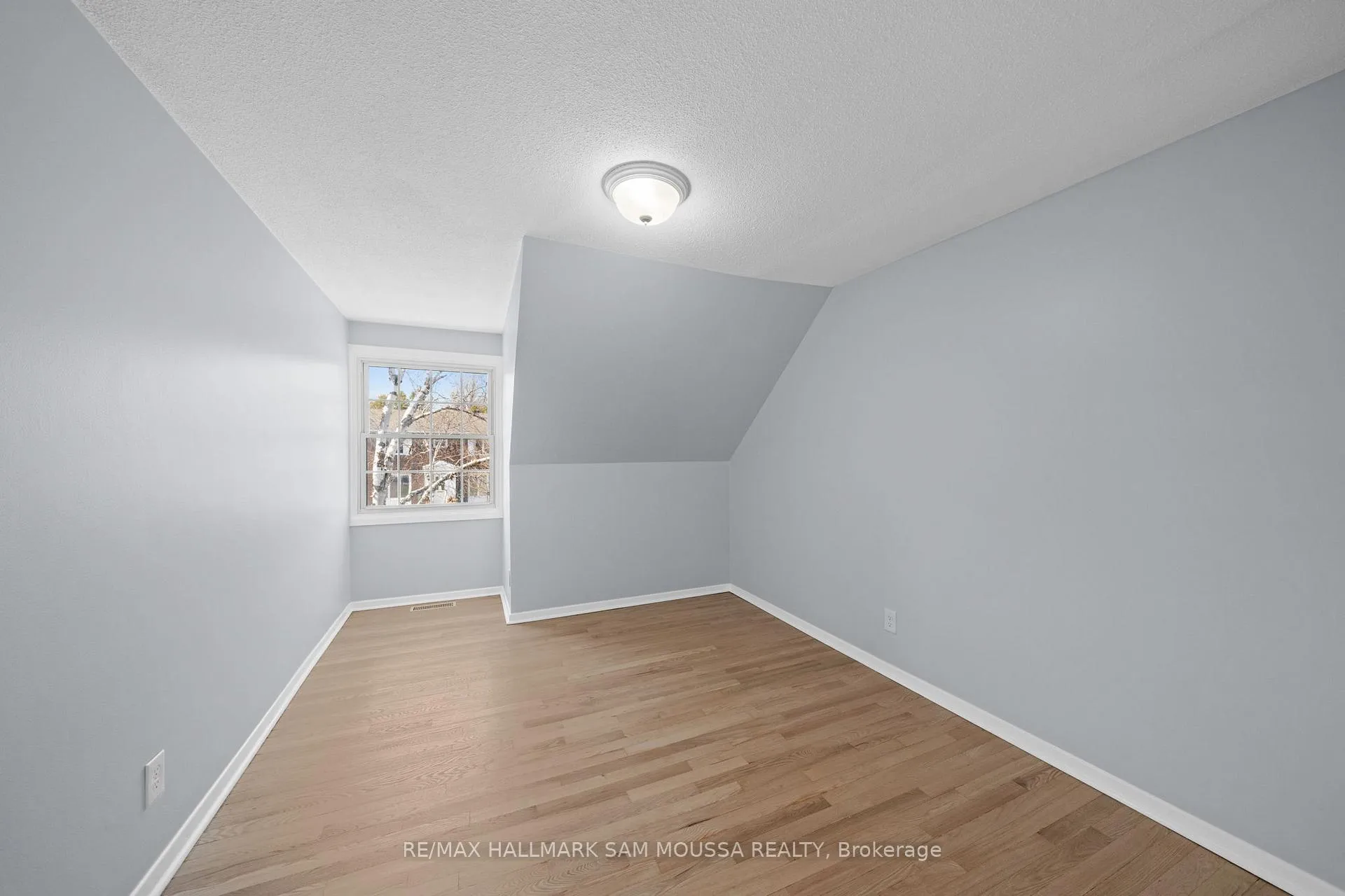 Photo 26 of 2750 Consul Avenue, Ottawa, Bruce Farm/Graham Park/Qualicum/Bellands — HOMEH