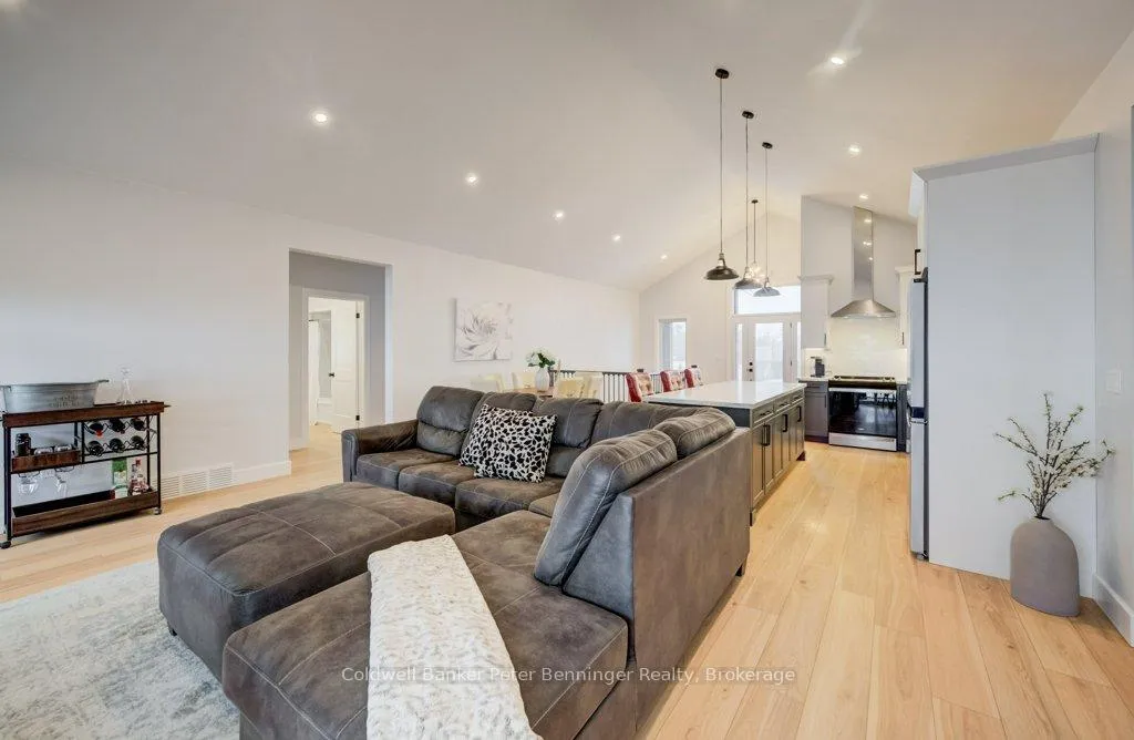 Photo 23 of 8 Mel Street, South Bruce — HOMEH