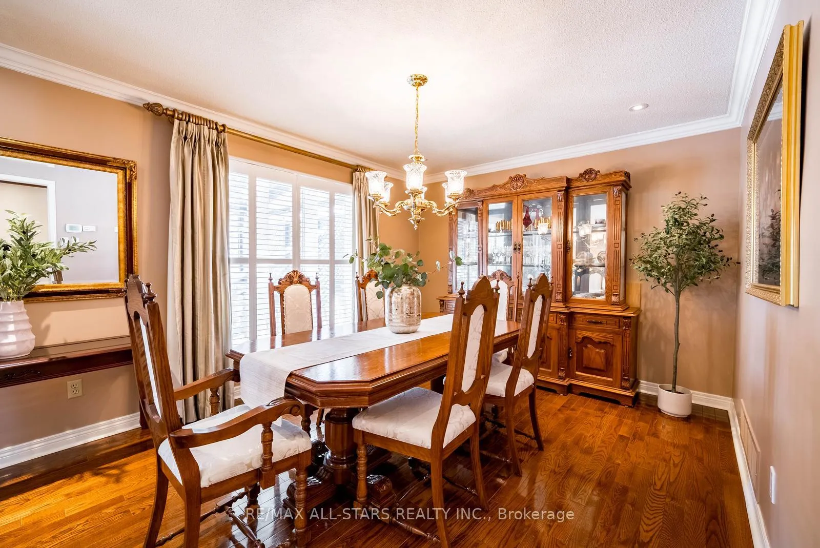 Photo 9 of 148 Major Buttons Drive, Markham, Sherwood-Amberglen — HOMEH