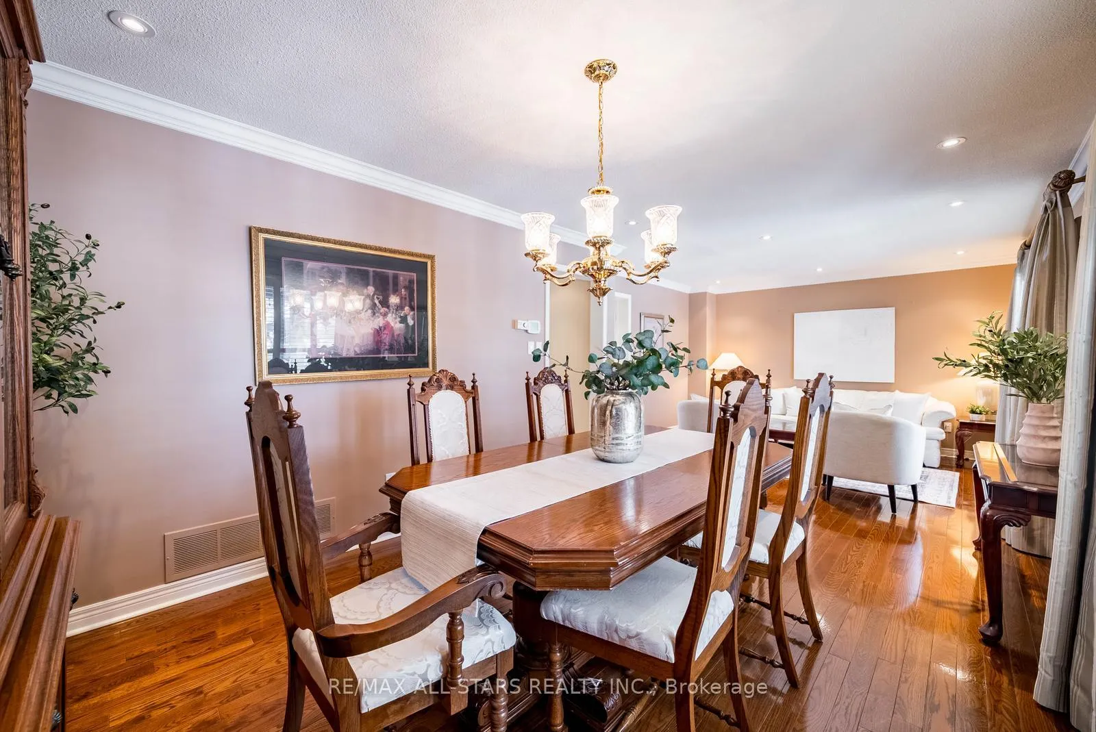 Photo 11 of 148 Major Buttons Drive, Markham, Sherwood-Amberglen — HOMEH