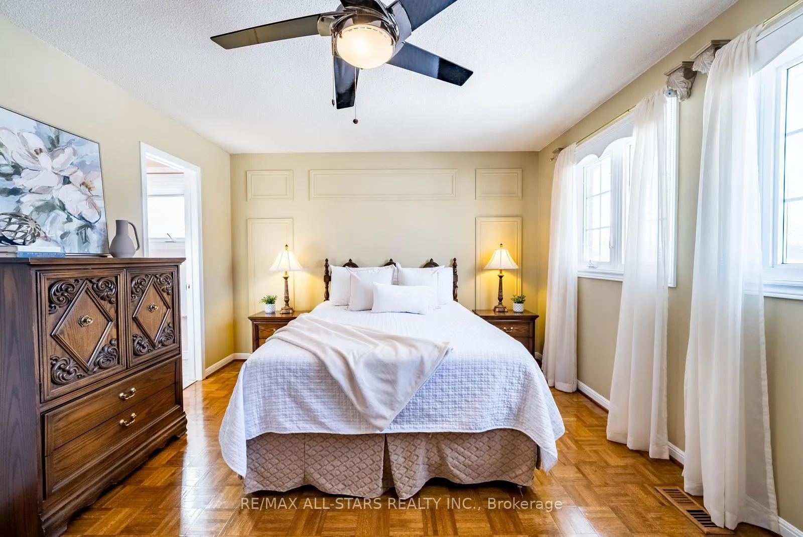 Photo 15 of 148 Major Buttons Drive, Markham, Sherwood-Amberglen — HOMEH