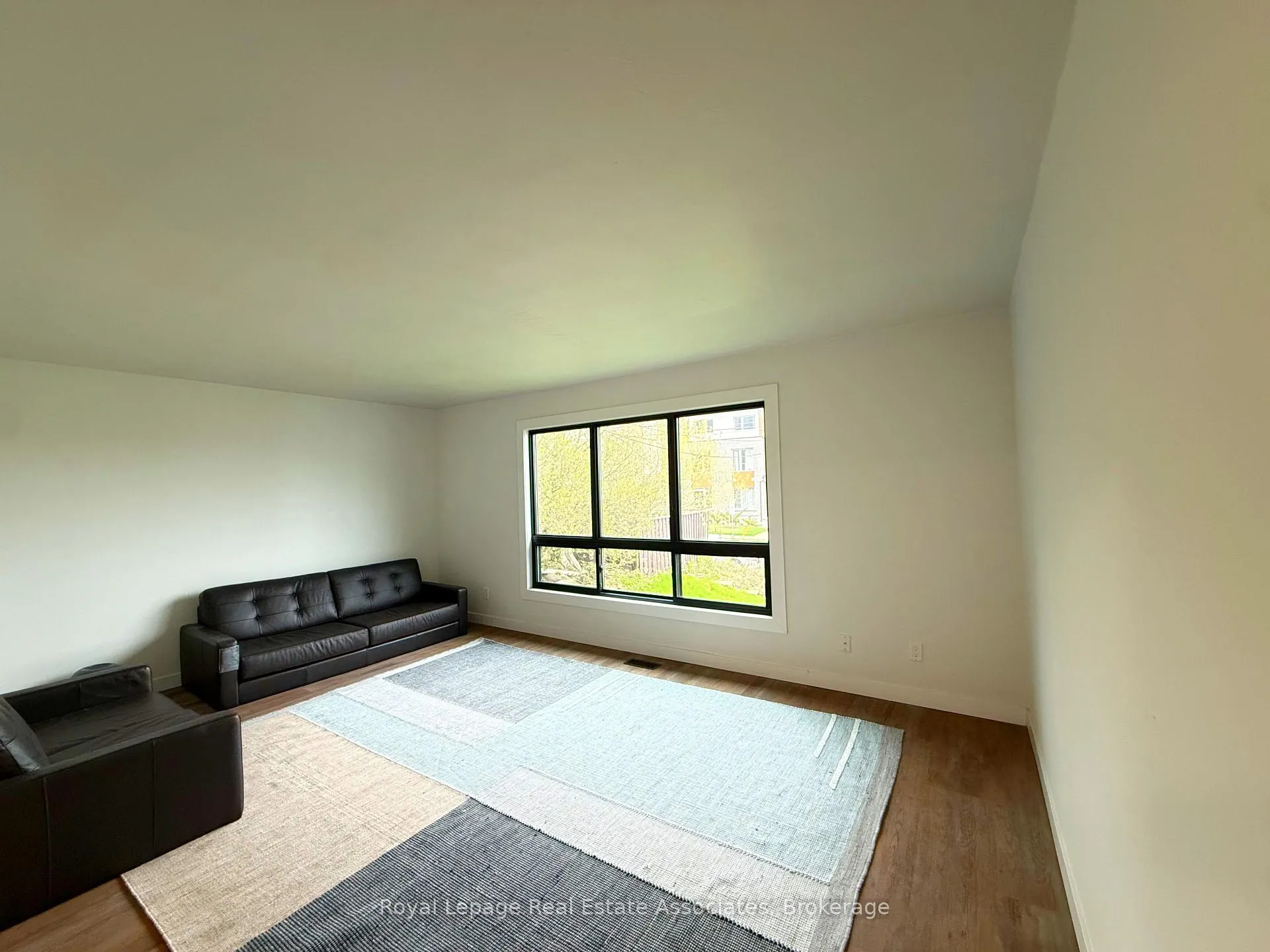 Photo 2 of Unit 3, 171 Huron Street, Guelph, St. Patrick's Ward — HOMEH