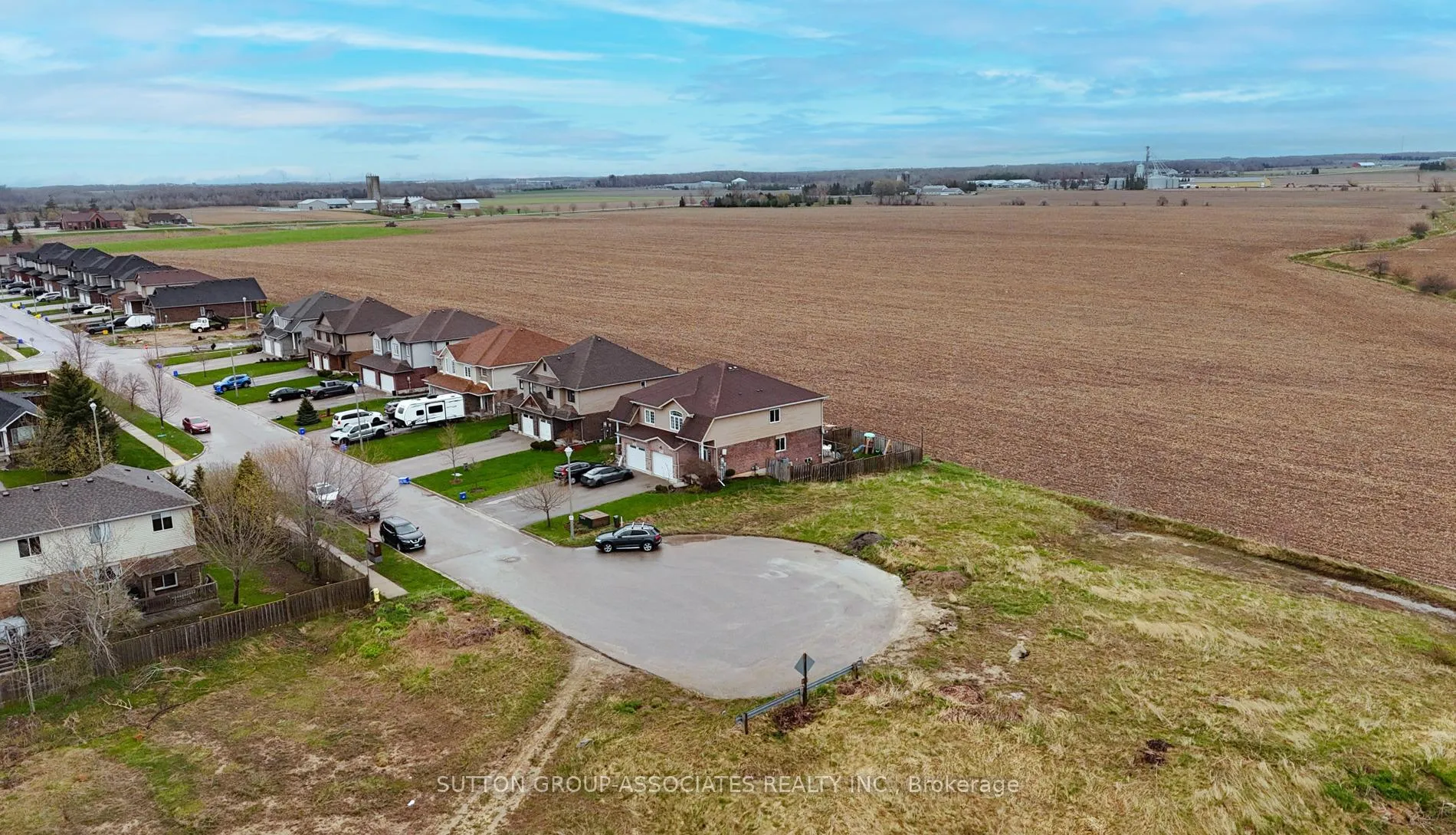 Photo 4 of 166 Maple Street, Mapleton, Rural Mapleton — HOMEH