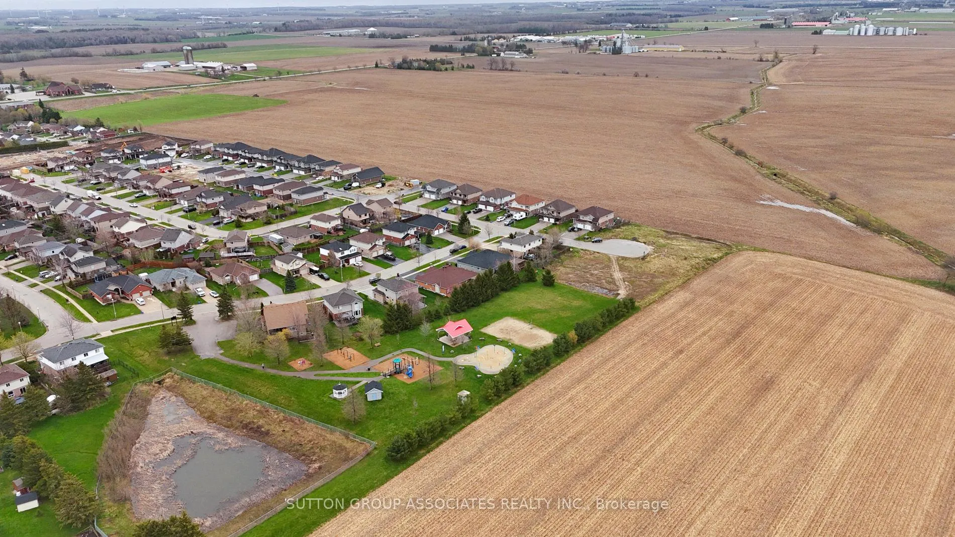 Photo 37 of 166 Maple Street, Mapleton, Rural Mapleton — HOMEH