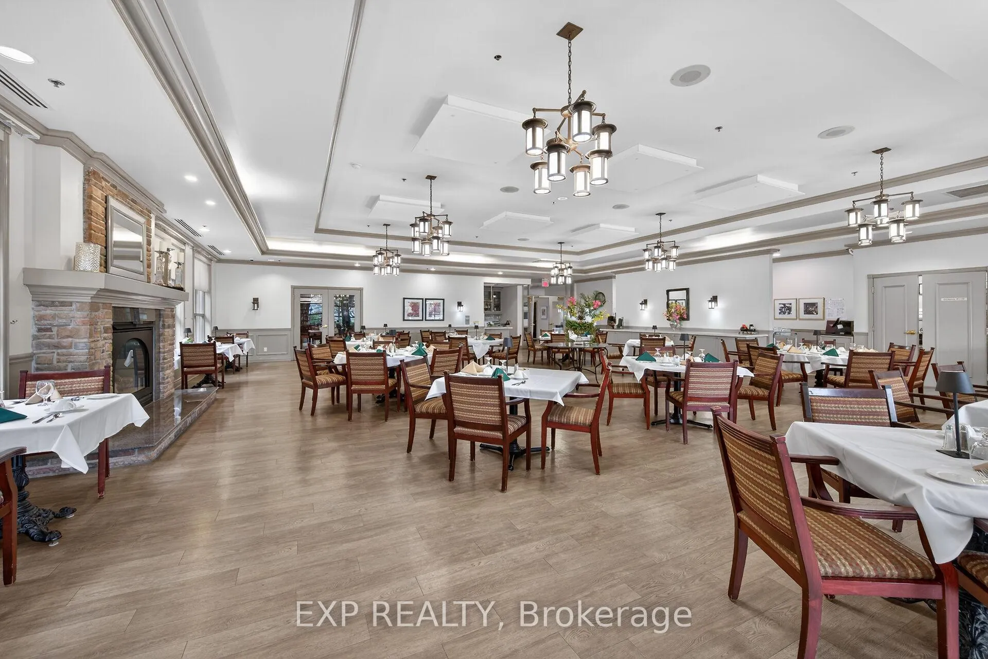 Photo 37 of Unit 1410, 100 Burloak Drive, Burlington, Appleby — HOMEH
