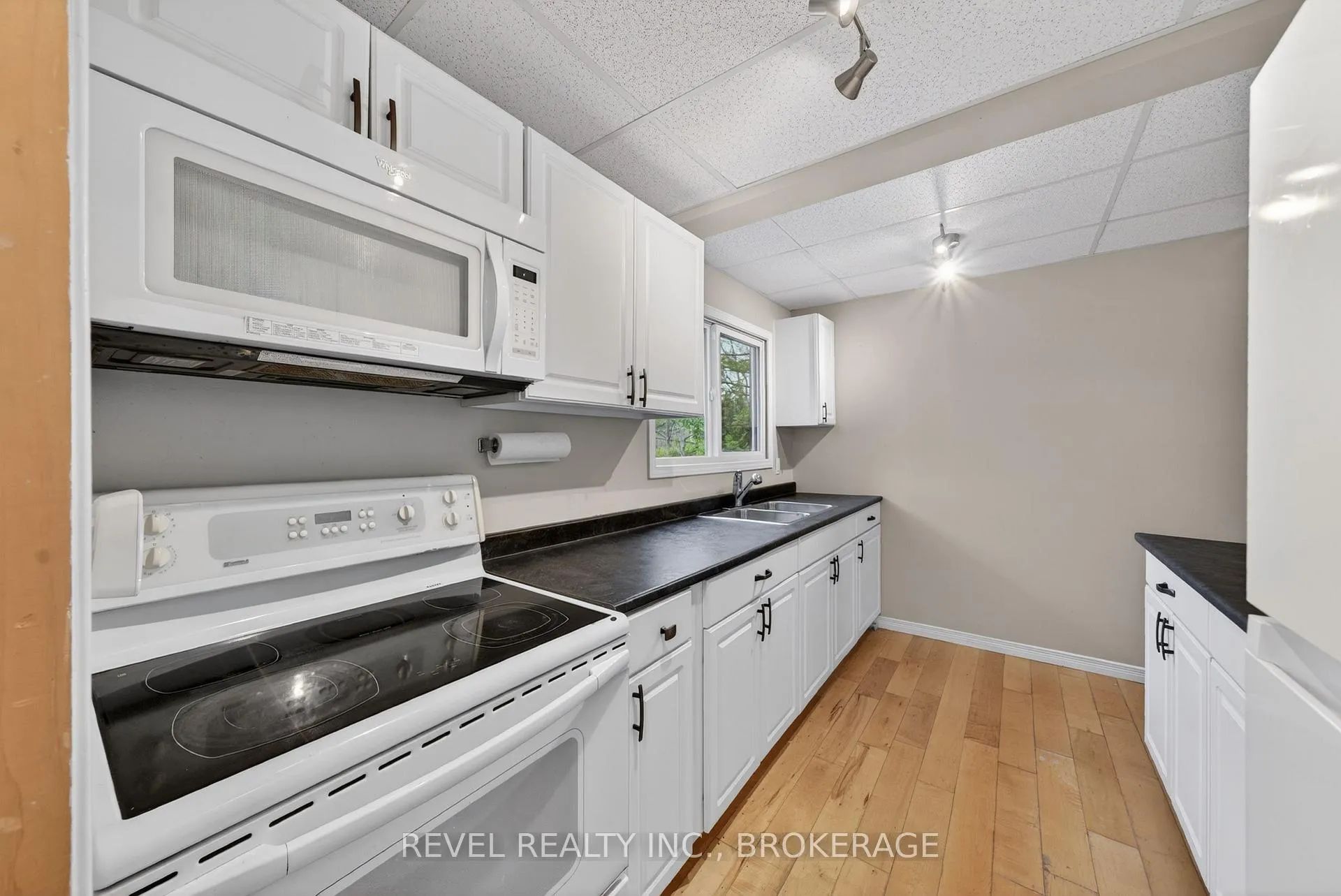 Photo 12 of 341 Tim's Lane, Frontenac, Frontenac South — HOMEH