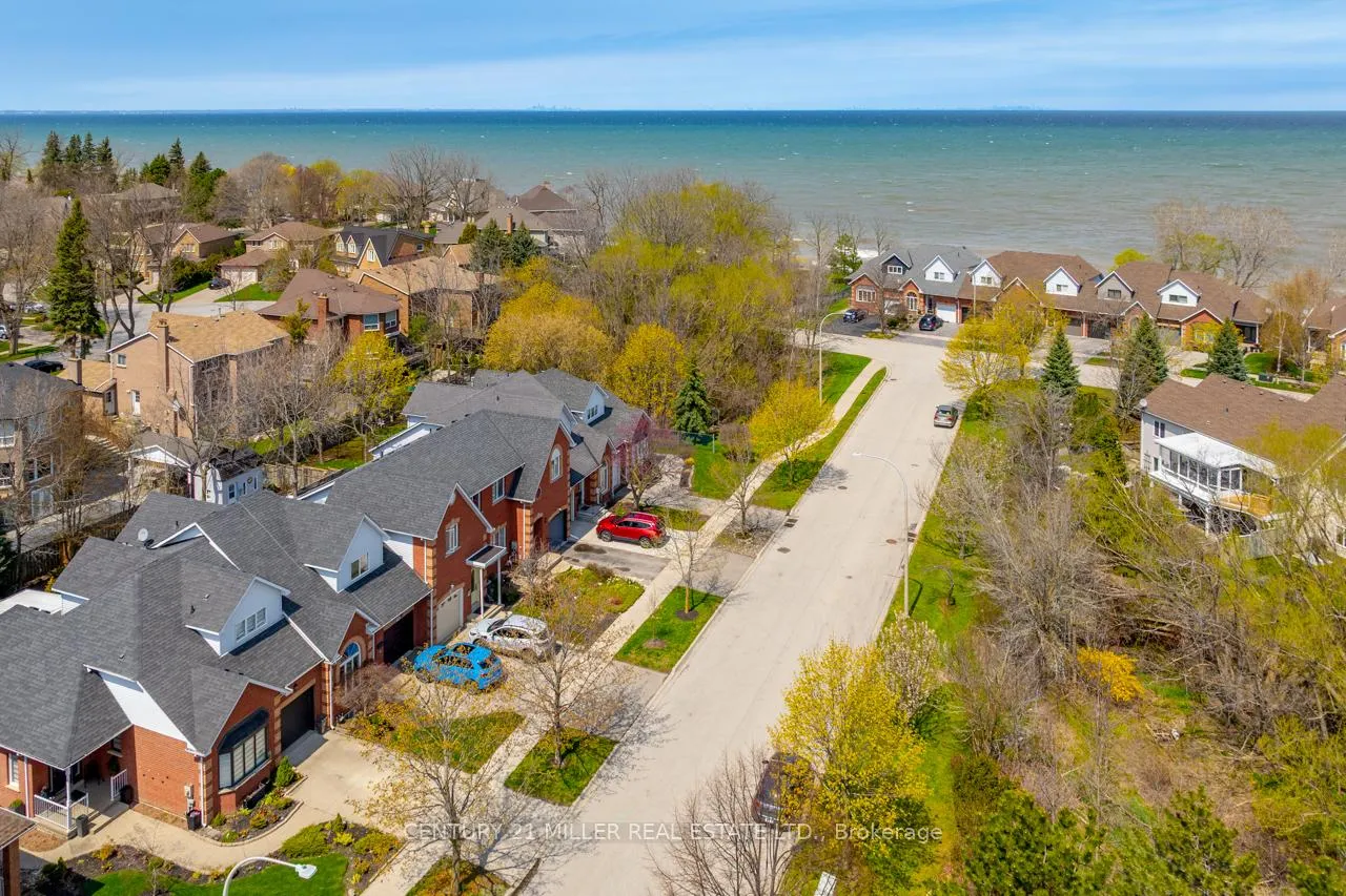 Photo 1 of 70 Morrison Crescent, Grimsby, Grimsby Beach — HOMEH