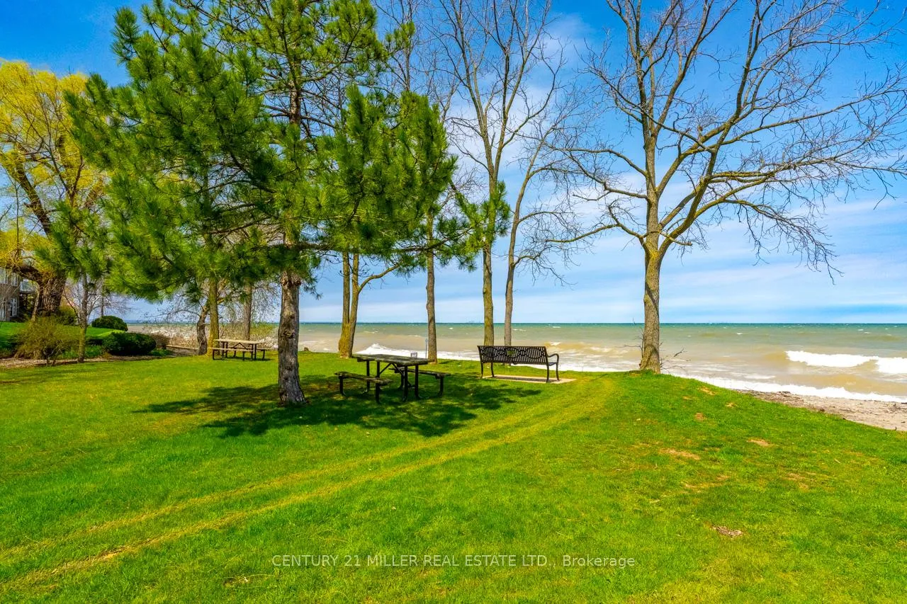 Photo 28 of 70 Morrison Crescent, Grimsby, Grimsby Beach — HOMEH