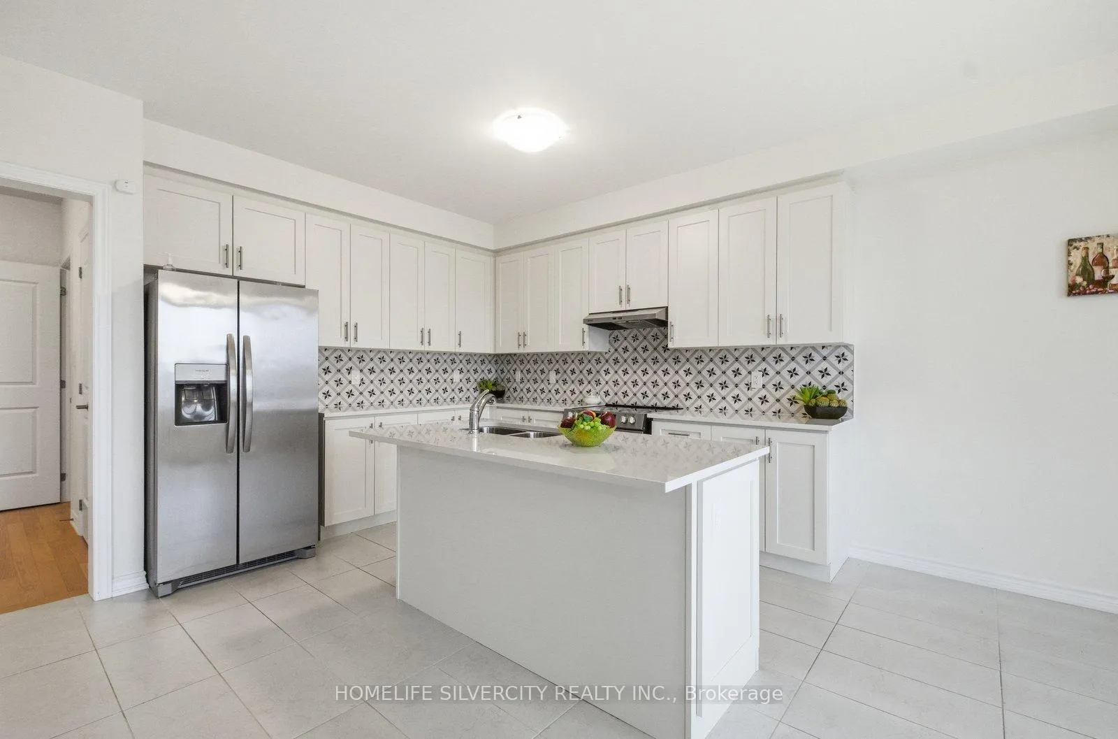Photo 10 of 1 Dore Drive, Brantford — HOMEH