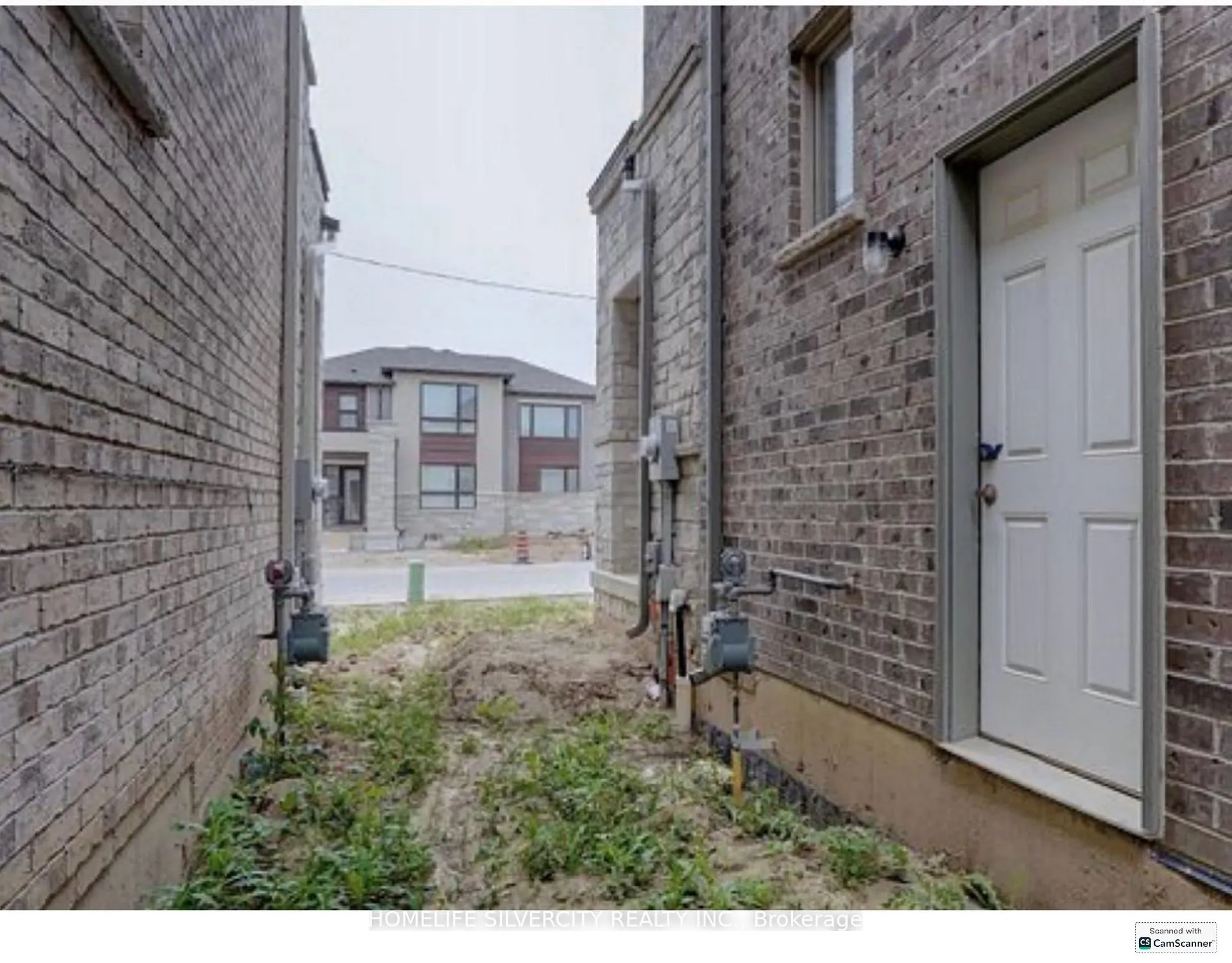 Photo 40 of 1 Dore Drive, Brantford — HOMEH