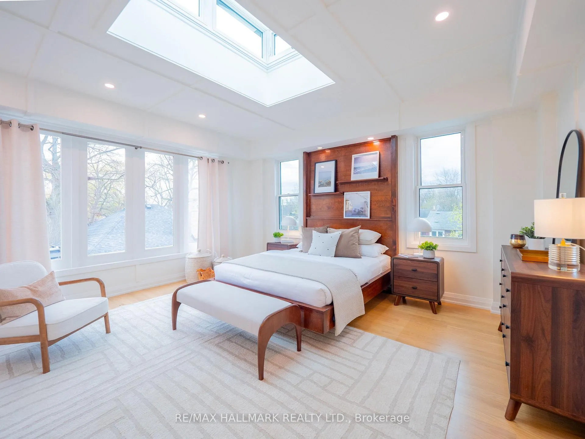 Photo 25 of 5 Ravina Crescent, Toronto, Blake-Jones — HOMEH