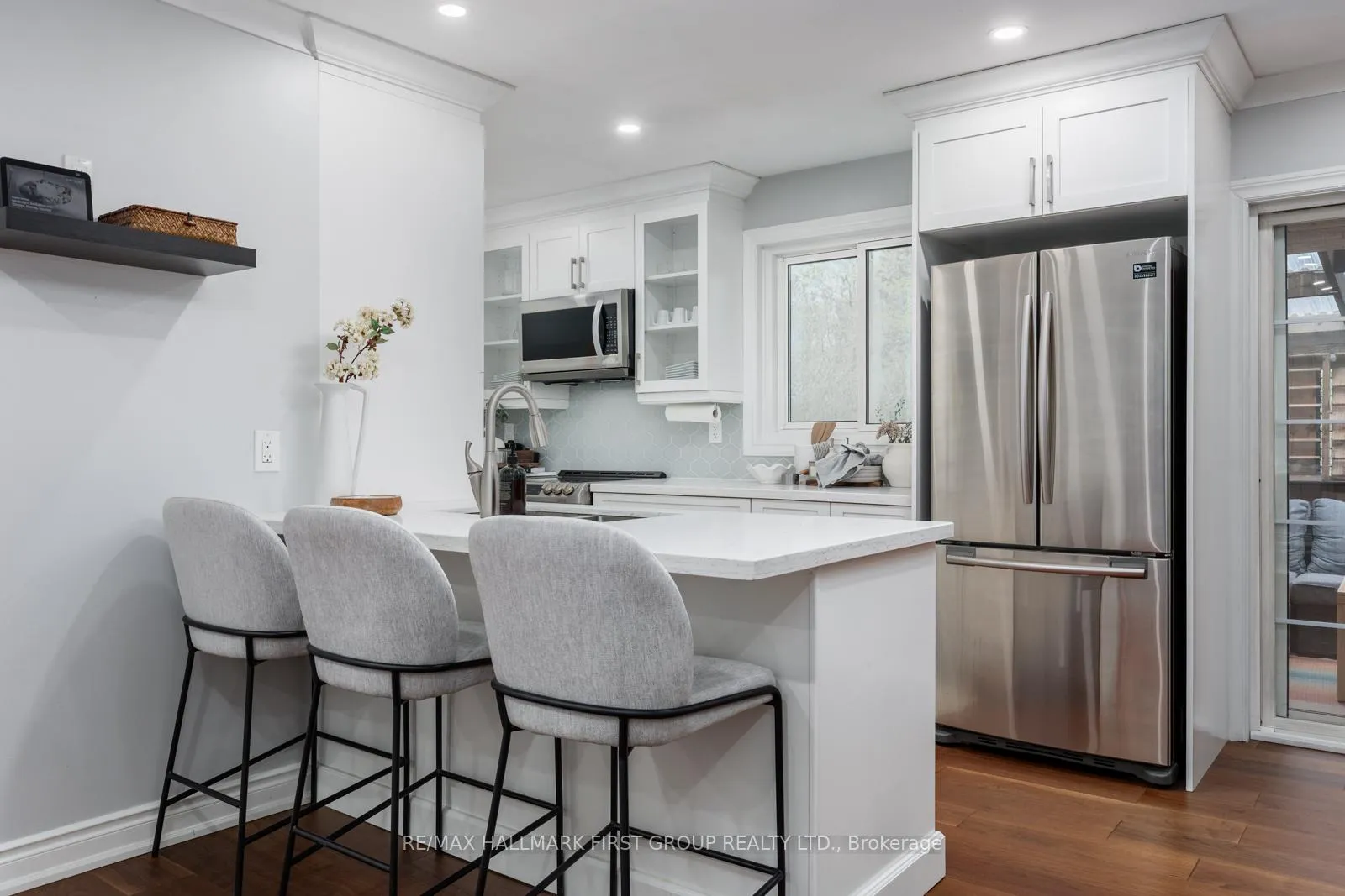 Photo 9 of 54 Hialeah Crescent, Whitby, Blue Grass Meadows — HOMEH