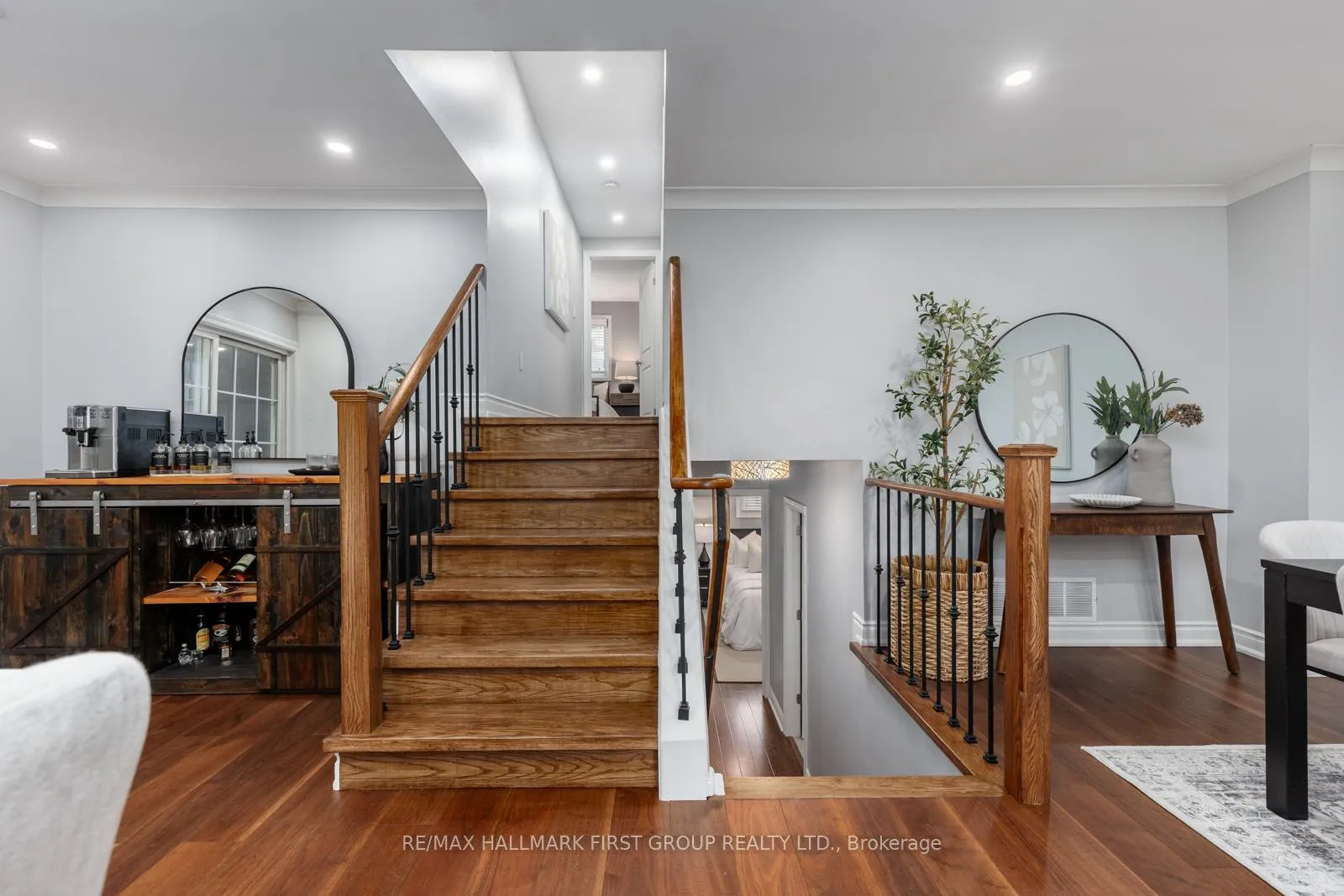 Photo 16 of 54 Hialeah Crescent, Whitby, Blue Grass Meadows — HOMEH