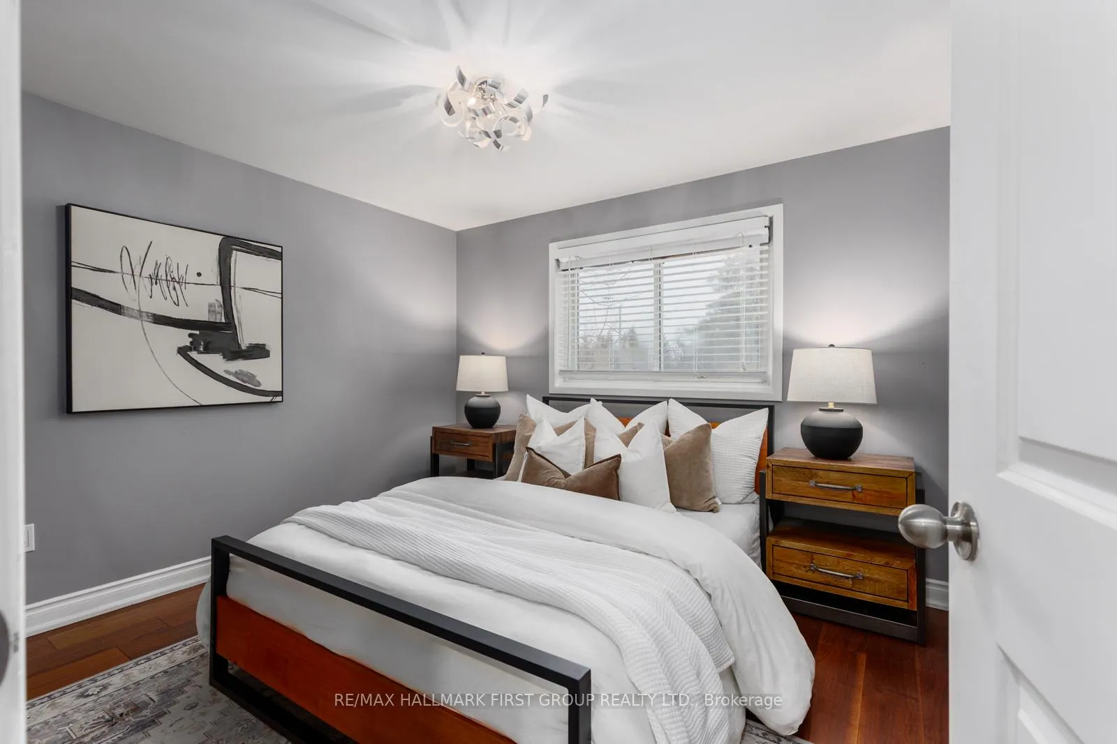Photo 21 of 54 Hialeah Crescent, Whitby, Blue Grass Meadows — HOMEH