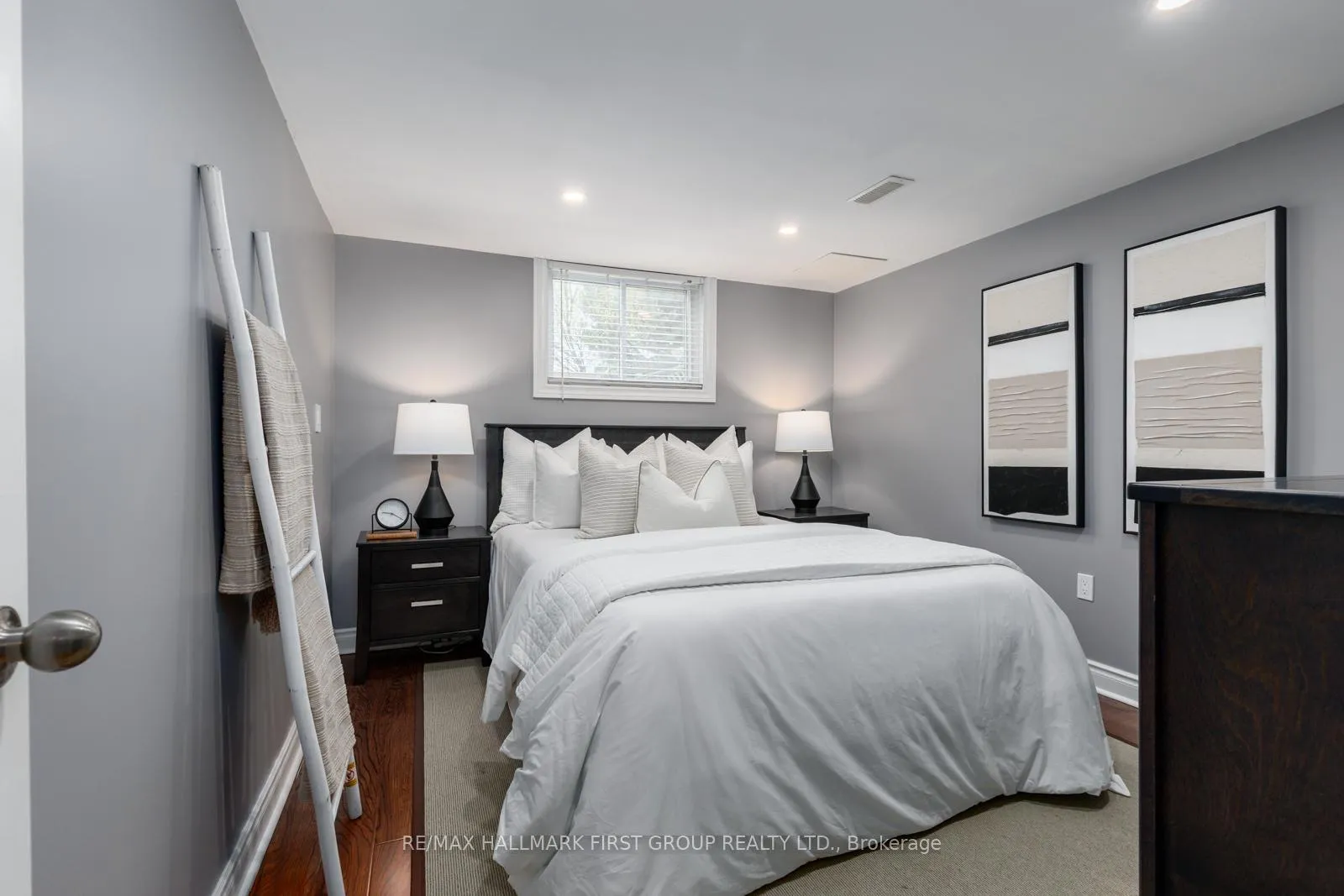 Photo 25 of 54 Hialeah Crescent, Whitby, Blue Grass Meadows — HOMEH