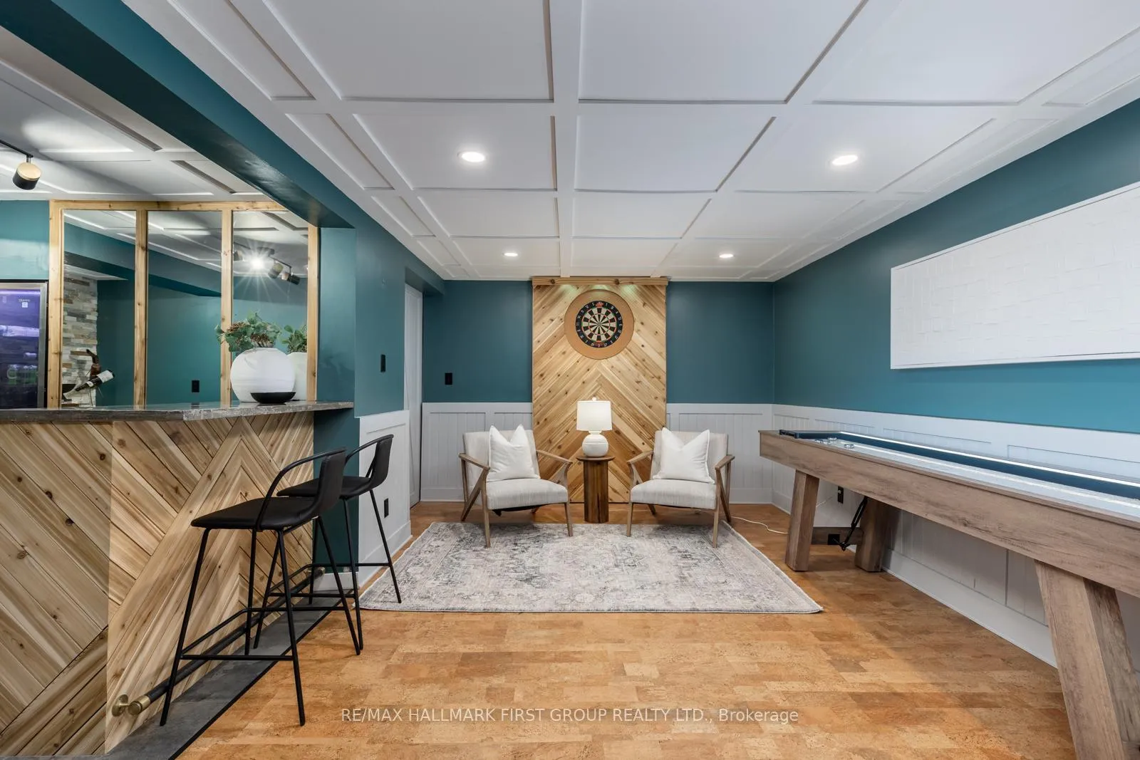 Photo 32 of 54 Hialeah Crescent, Whitby, Blue Grass Meadows — HOMEH