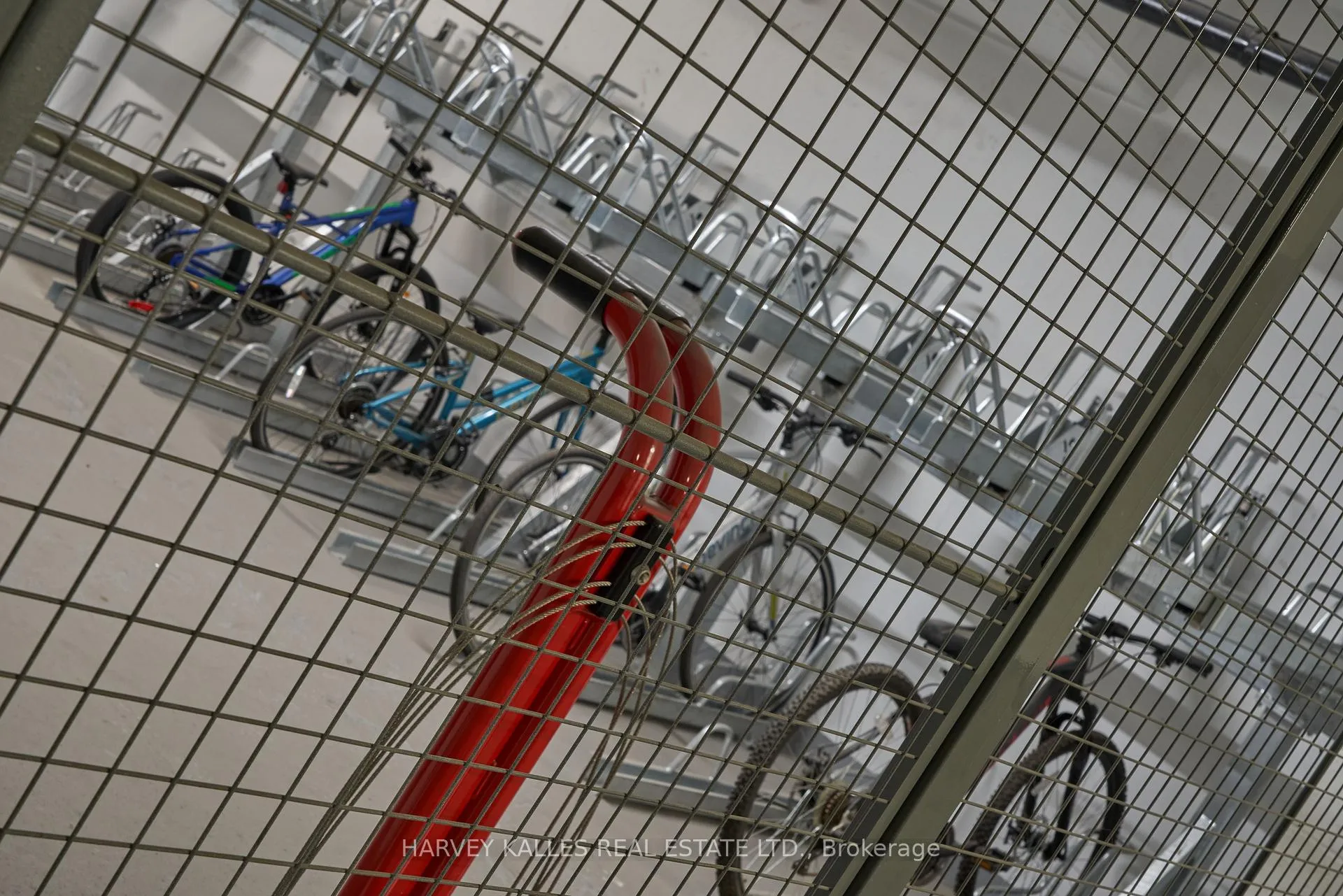 Photo 15 of Unit 1301, 71 Redpath Avenue, Toronto, Mount Pleasant West — HOMEH
