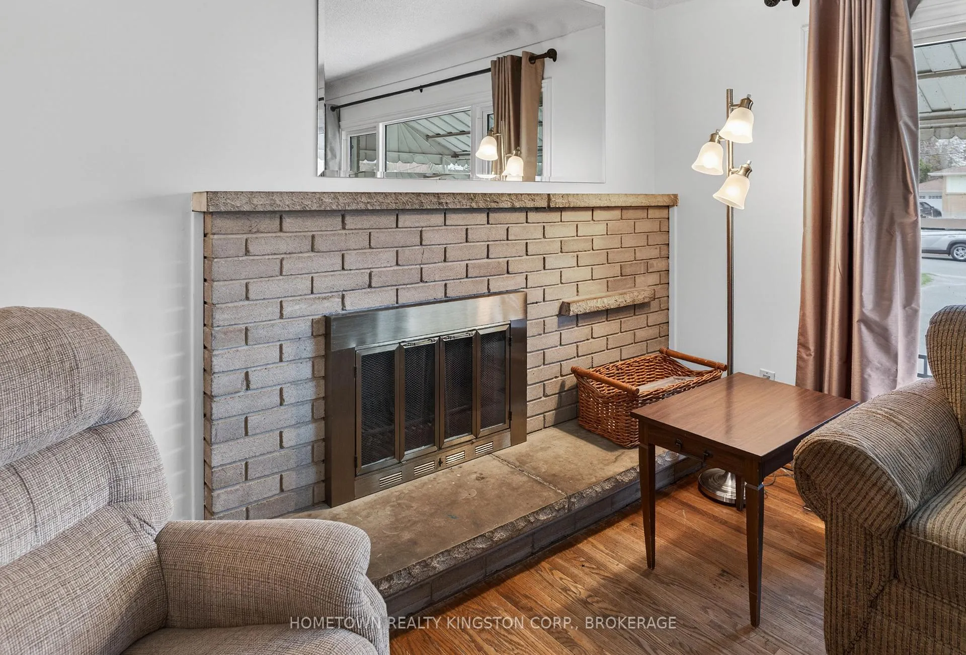 Photo 5 of 23 Fairfield Boulevard, Loyalist, Amherstview — HOMEH