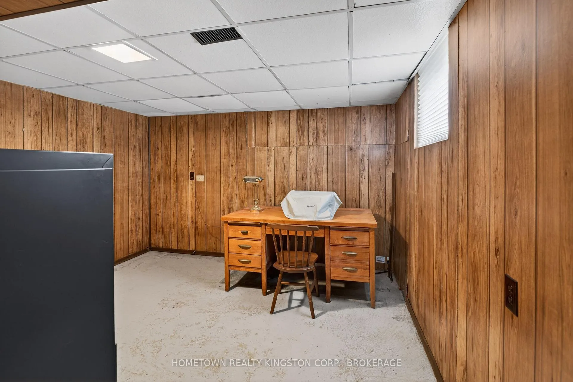 Photo 15 of 23 Fairfield Boulevard, Loyalist, Amherstview — HOMEH