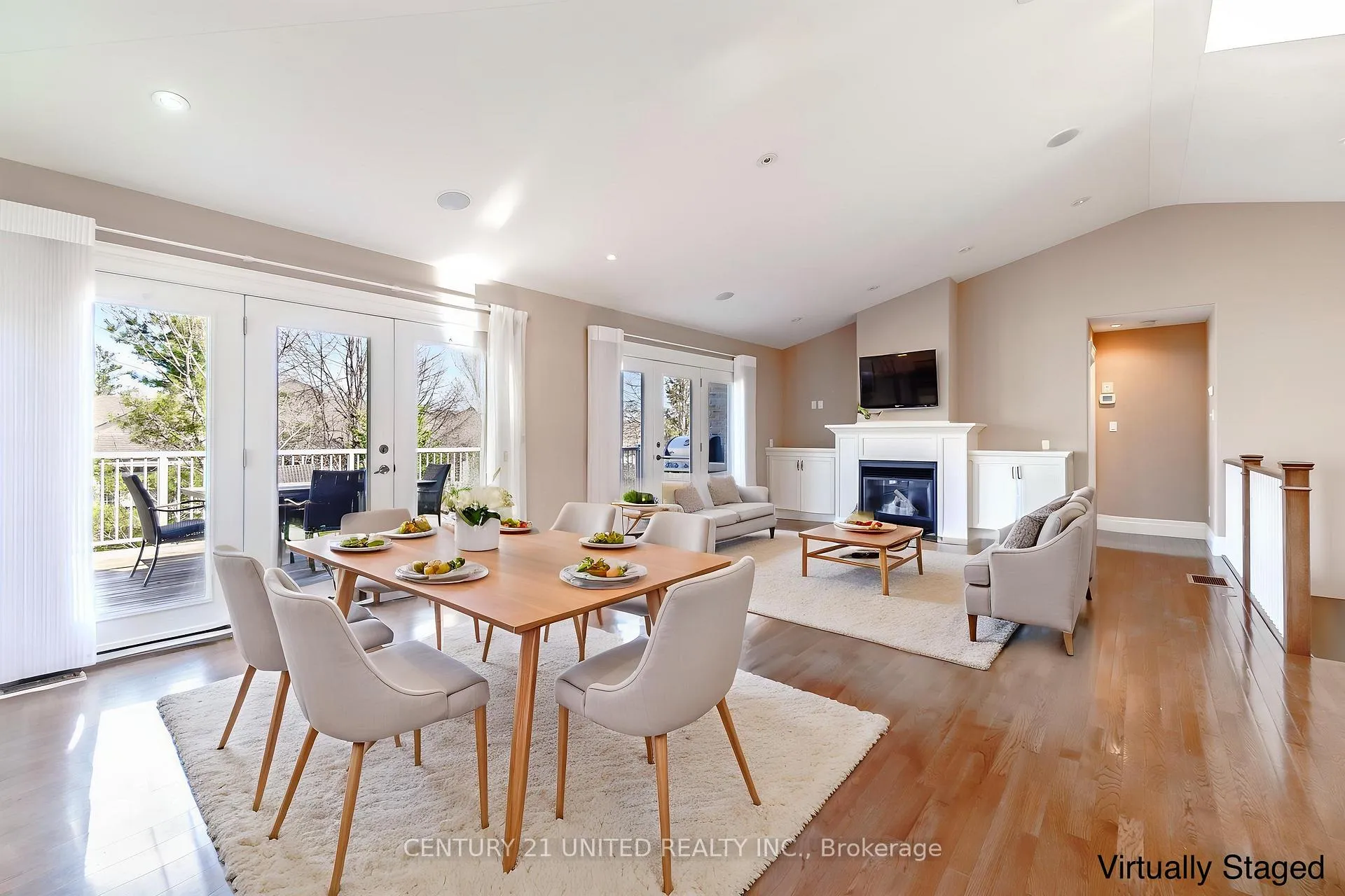 Photo 5 of Unit 14, 301 Carnegie Avenue, Peterborough, Northcrest Ward 5 — HOMEH
