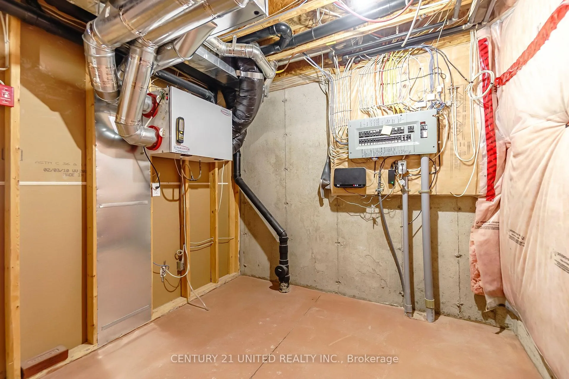 Photo 31 of Unit 14, 301 Carnegie Avenue, Peterborough, Northcrest Ward 5 — HOMEH