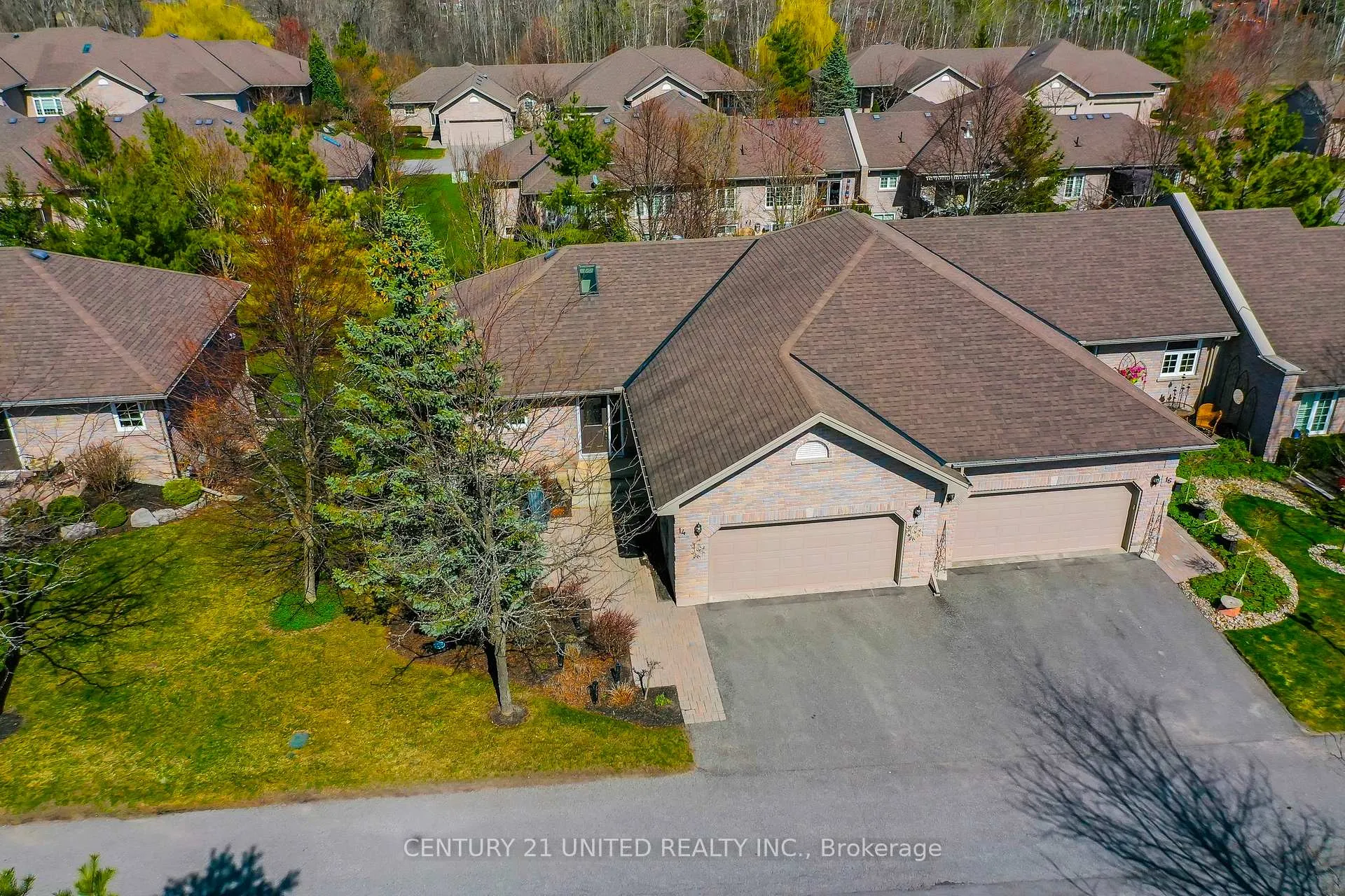 Photo 37 of Unit 14, 301 Carnegie Avenue, Peterborough, Northcrest Ward 5 — HOMEH
