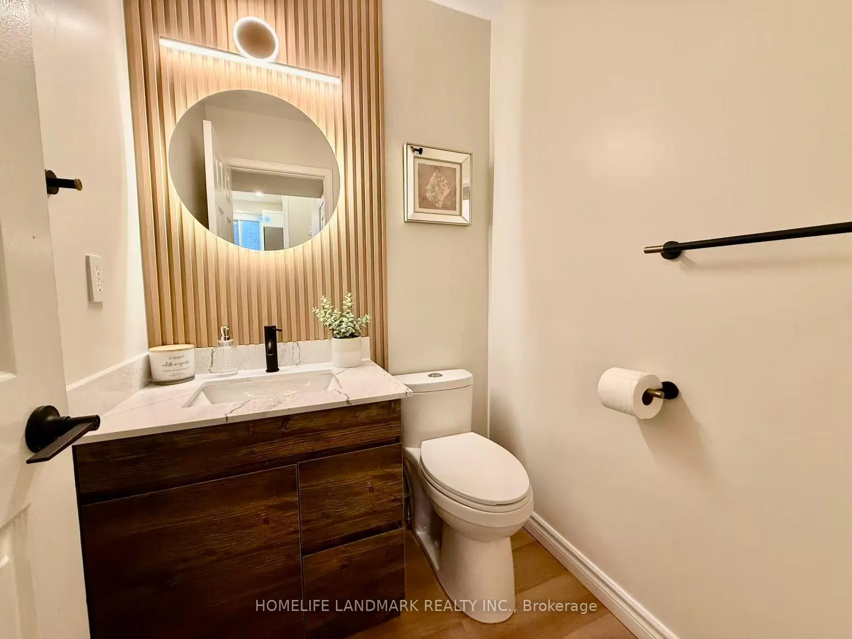 Photo 8 of 23 Coulton Court, Whitby, Blue Grass Meadows — HOMEH