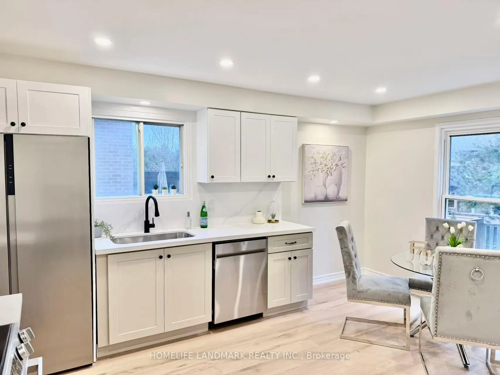 Photo 11 of 23 Coulton Court, Whitby, Blue Grass Meadows — HOMEH