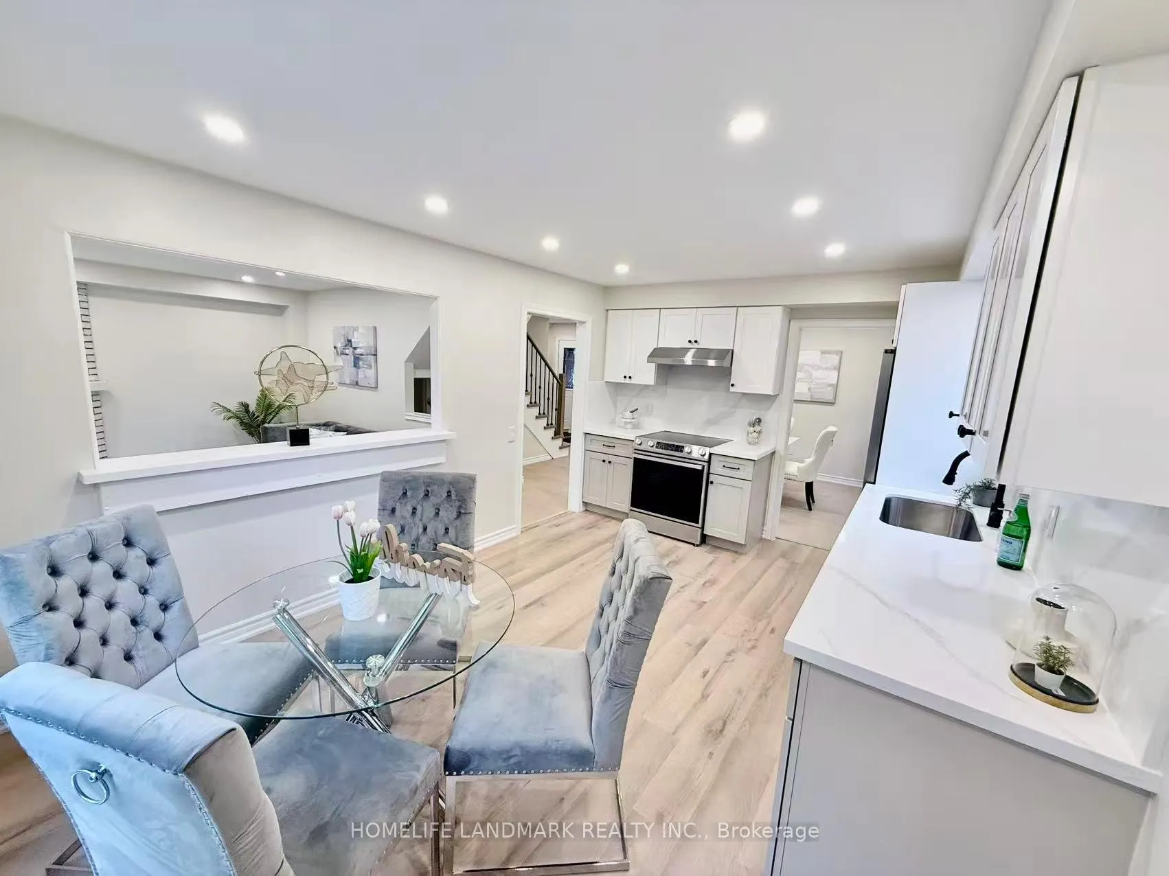 Photo 12 of 23 Coulton Court, Whitby, Blue Grass Meadows — HOMEH