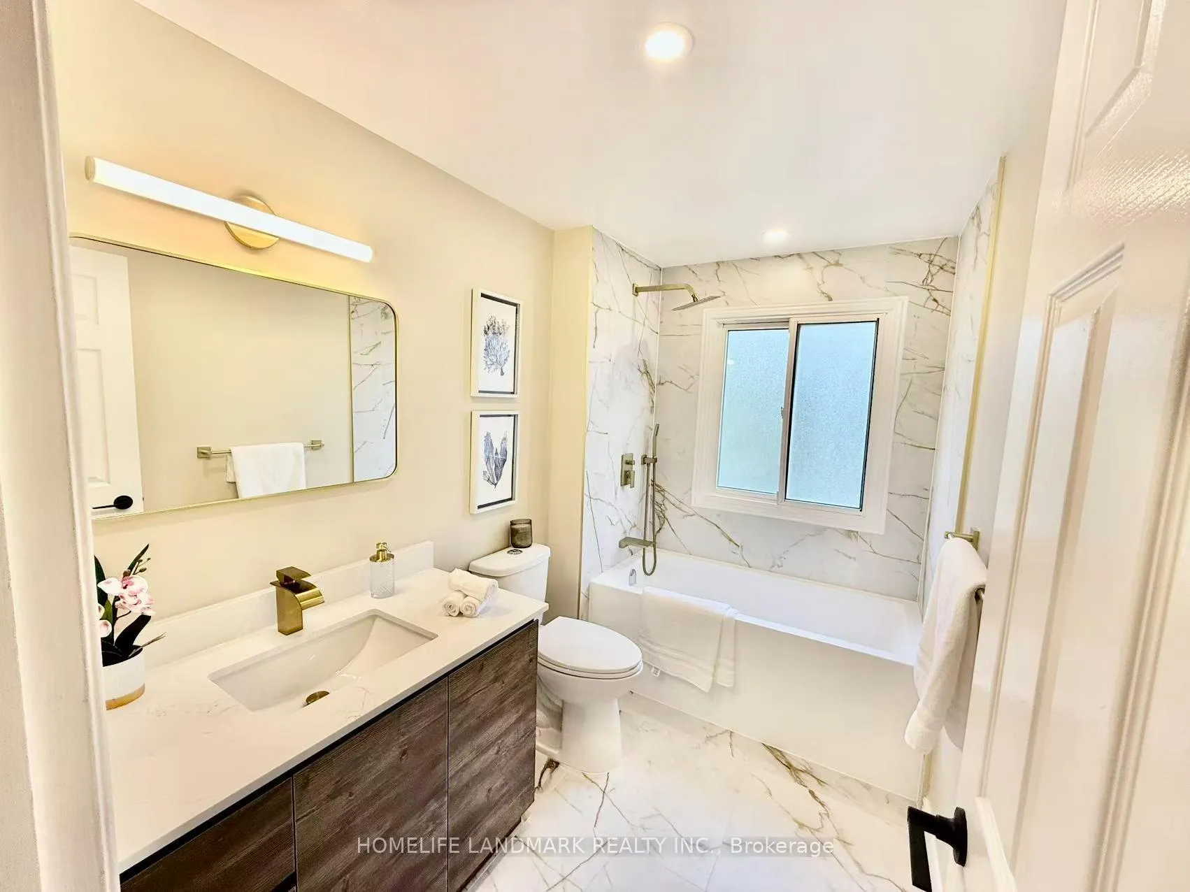 Photo 21 of 23 Coulton Court, Whitby, Blue Grass Meadows — HOMEH