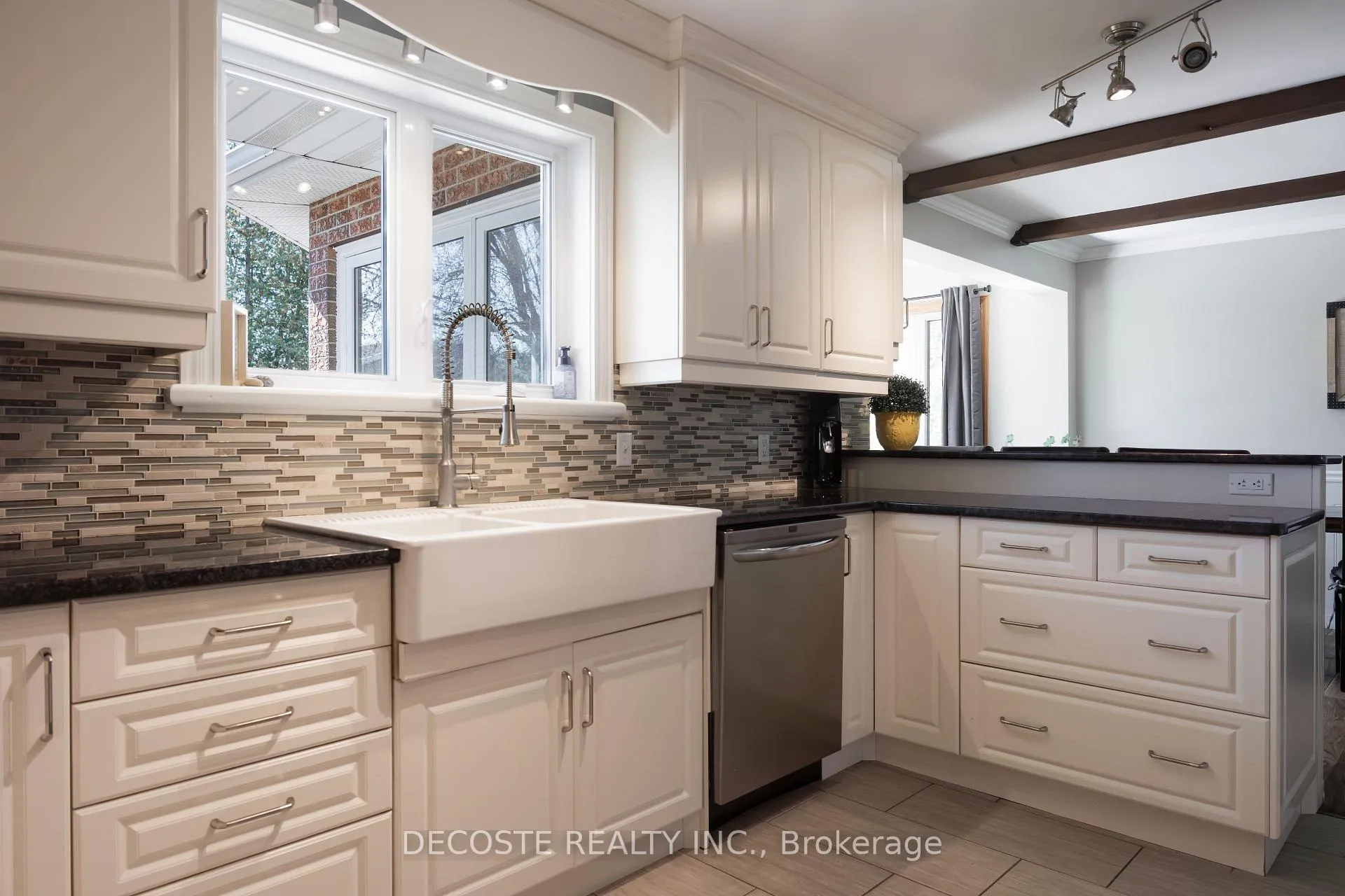 Photo 4 of 21410 County 10 Road, North Glengarry, North Glengarry (Lochiel) Twp — HOMEH