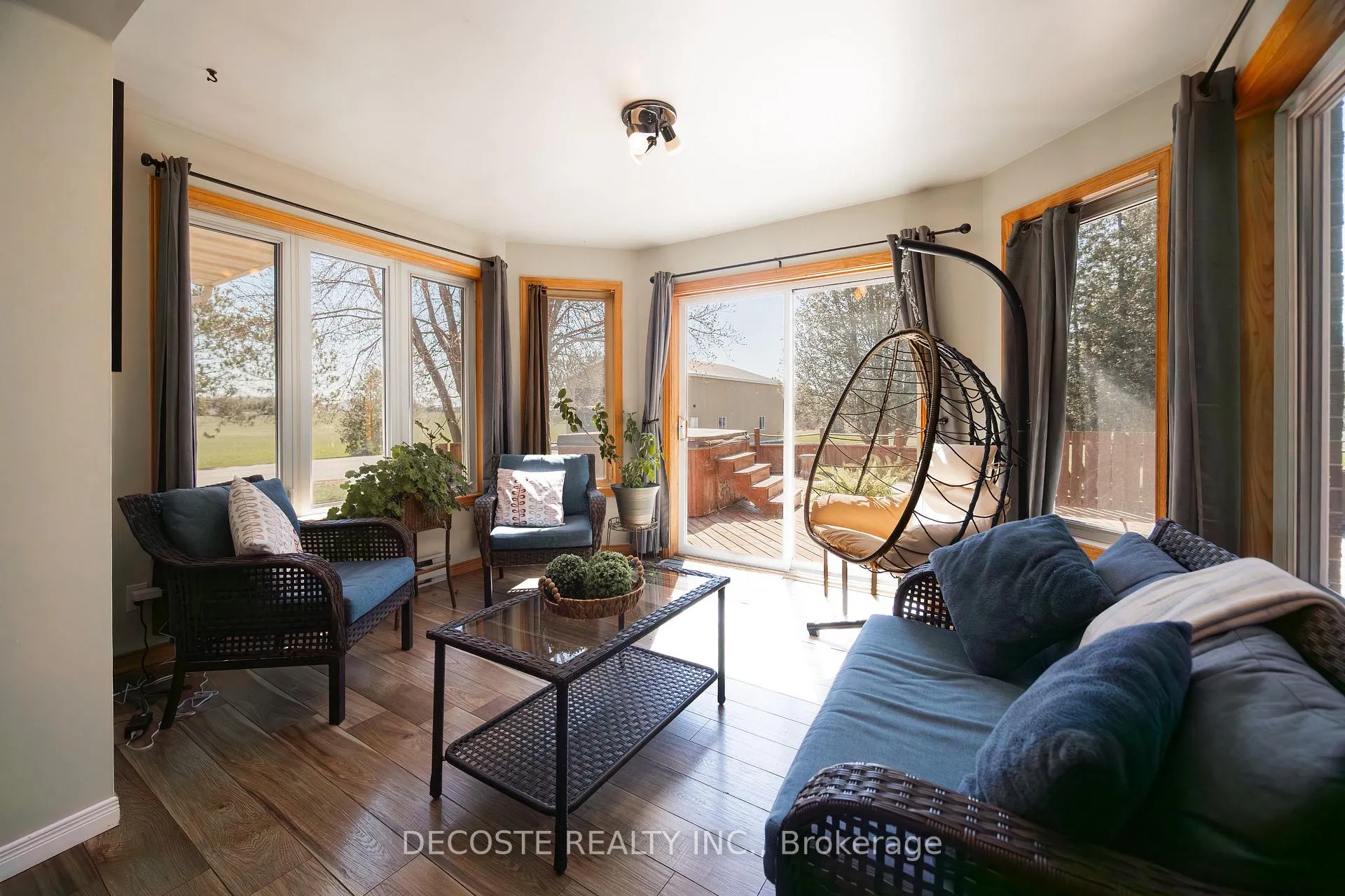 Photo 12 of 21410 County 10 Road, North Glengarry, North Glengarry (Lochiel) Twp — HOMEH