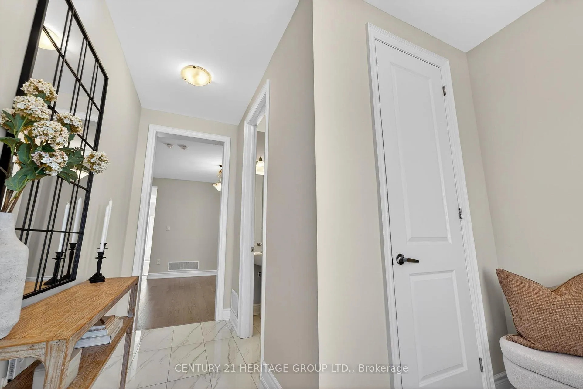 Photo 7 of 1223 Wickham Road, Innisfil, Rural Innisfil — HOMEH
