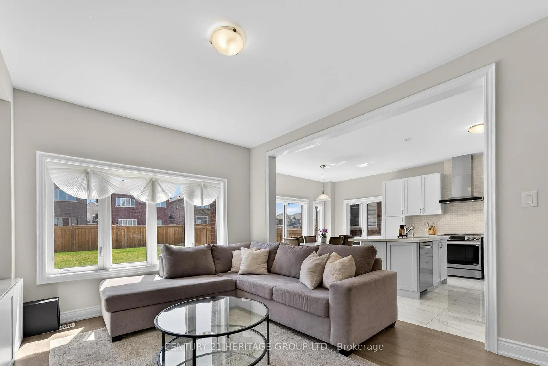 Photo 10 of 1223 Wickham Road, Innisfil, Rural Innisfil — HOMEH