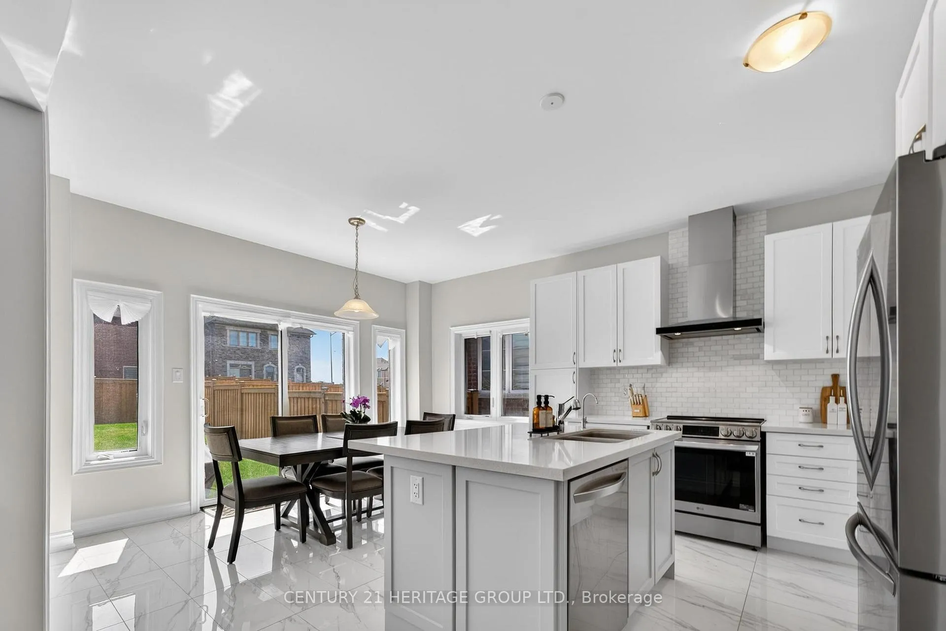 Photo 16 of 1223 Wickham Road, Innisfil, Rural Innisfil — HOMEH