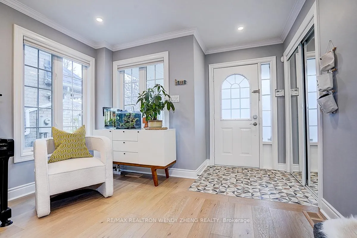 Photo 6 of 5 Vineland Street, Markham, Village Green-South Unionville — HOMEH