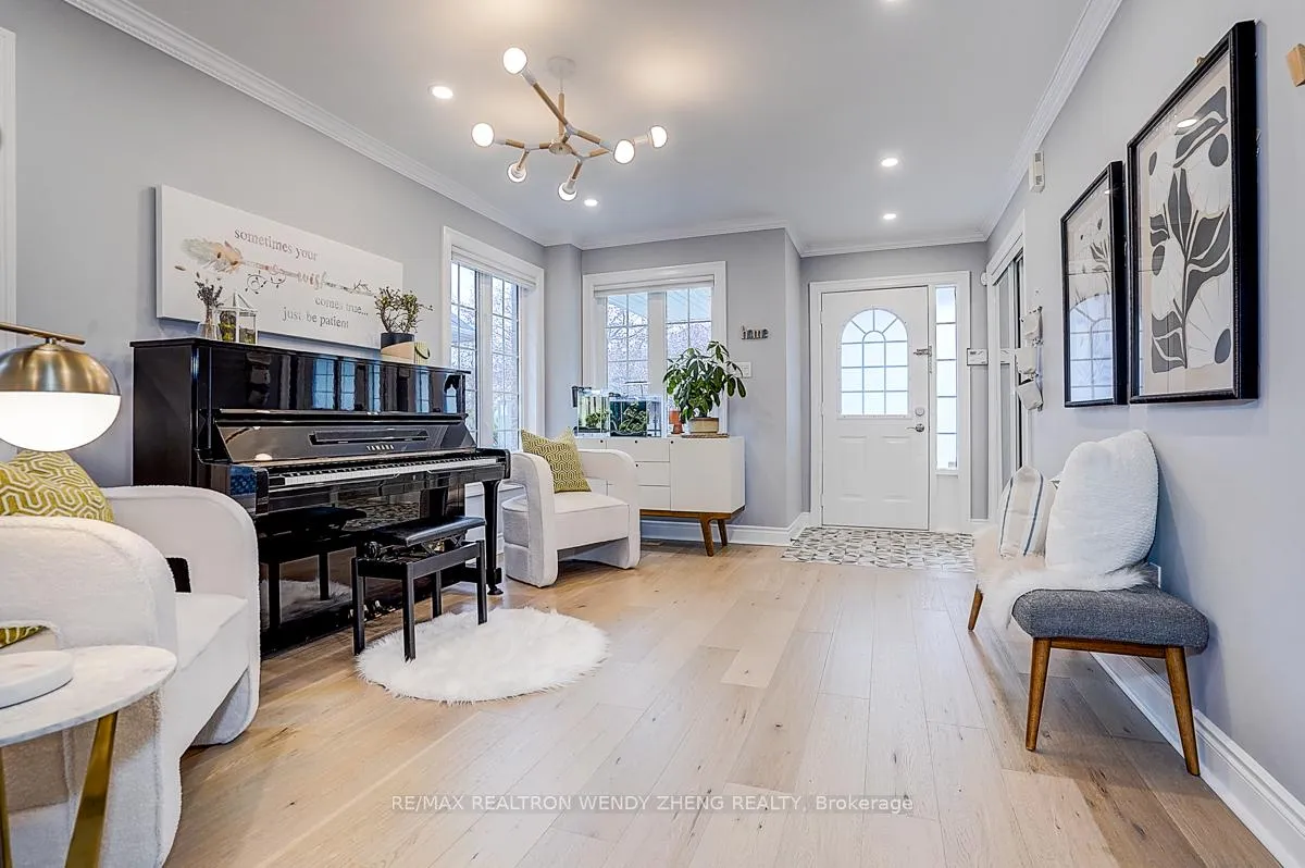 Photo 7 of 5 Vineland Street, Markham, Village Green-South Unionville — HOMEH