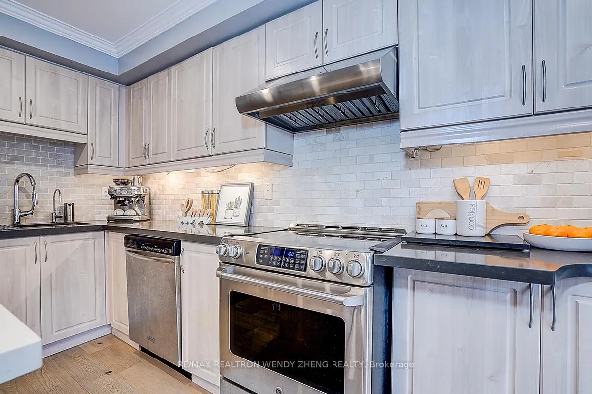 Photo 26 of 5 Vineland Street, Markham, Village Green-South Unionville — HOMEH