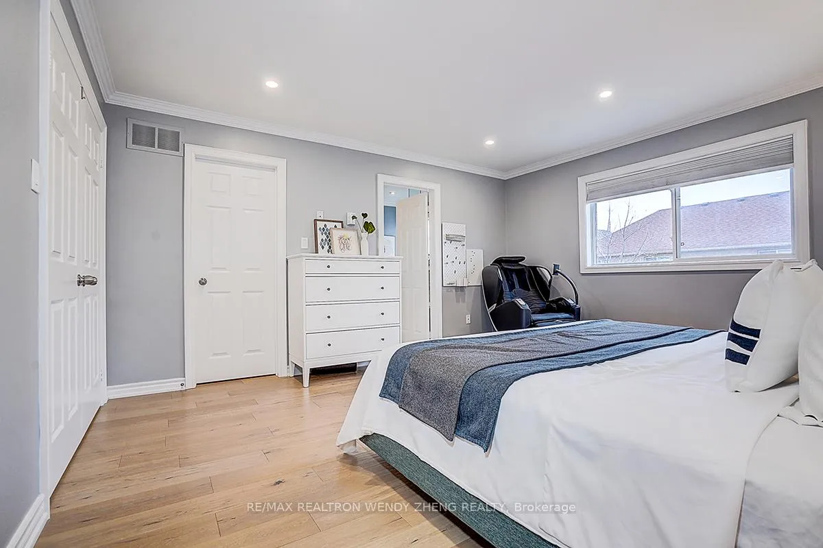 Photo 32 of 5 Vineland Street, Markham, Village Green-South Unionville — HOMEH