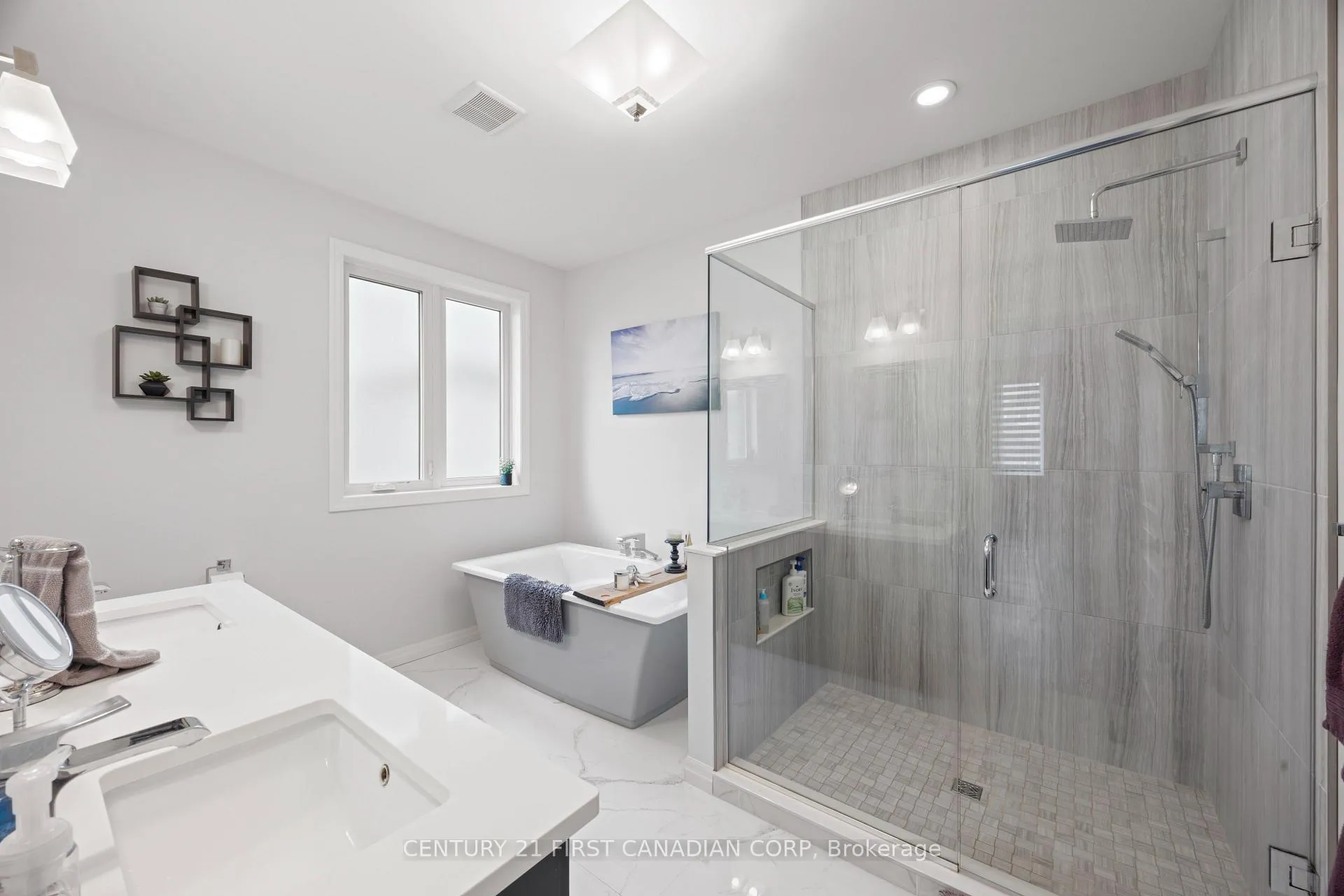 Photo 18 of 31 Violet Court, Middlesex Centre, Ilderton — HOMEH