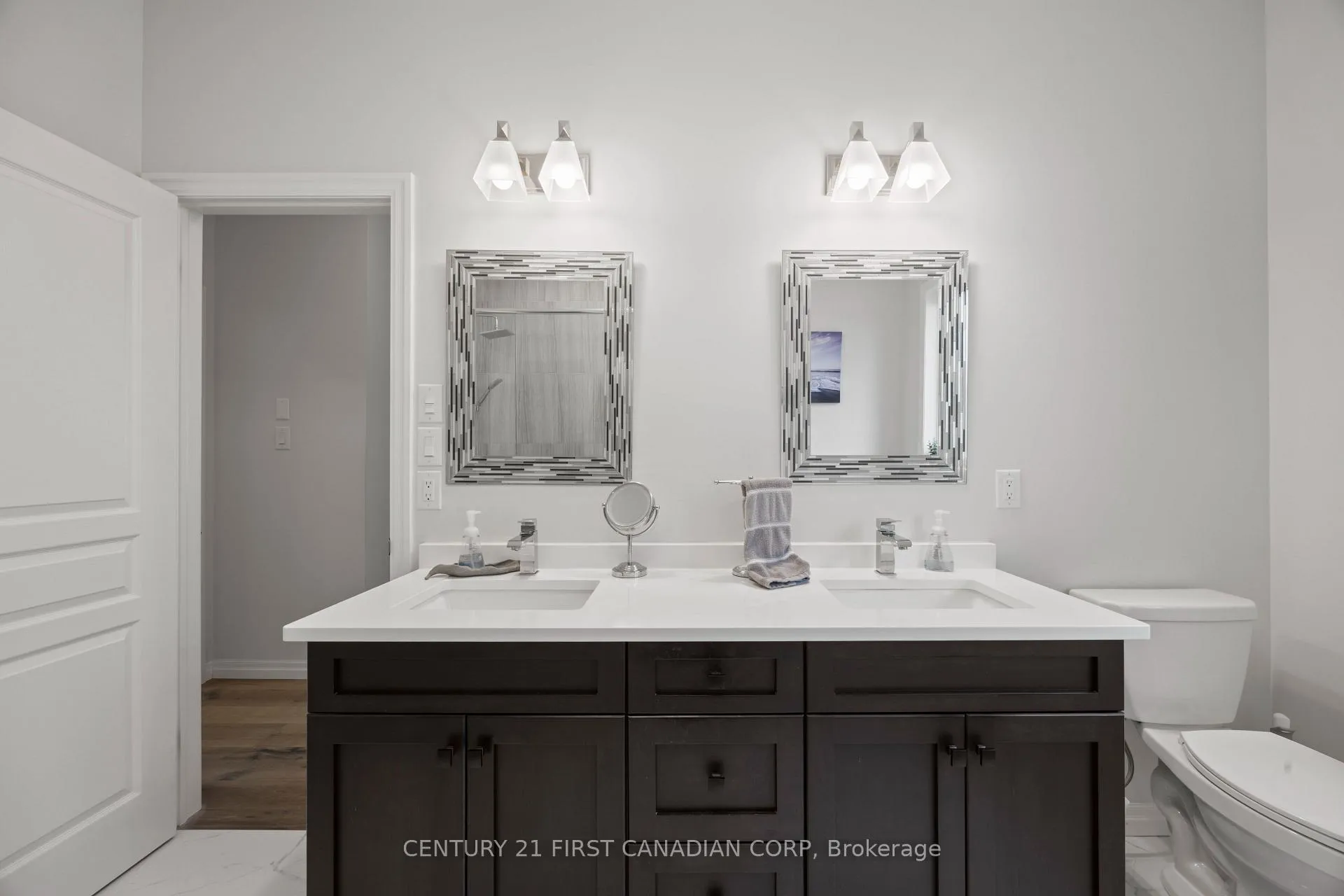 Photo 19 of 31 Violet Court, Middlesex Centre, Ilderton — HOMEH