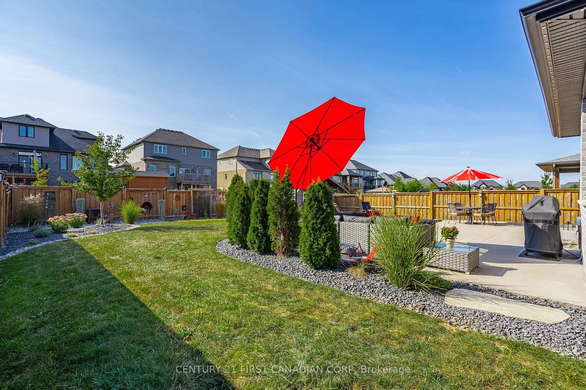 Photo 35 of 31 Violet Court, Middlesex Centre, Ilderton — HOMEH