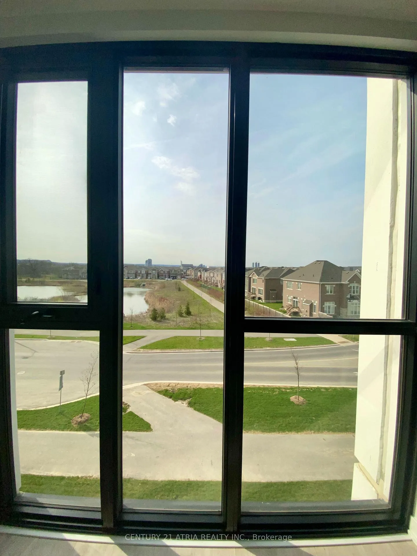Photo 7 of Unit 316, 720 Whitlock Avenue, Milton, Cobban — HOMEH