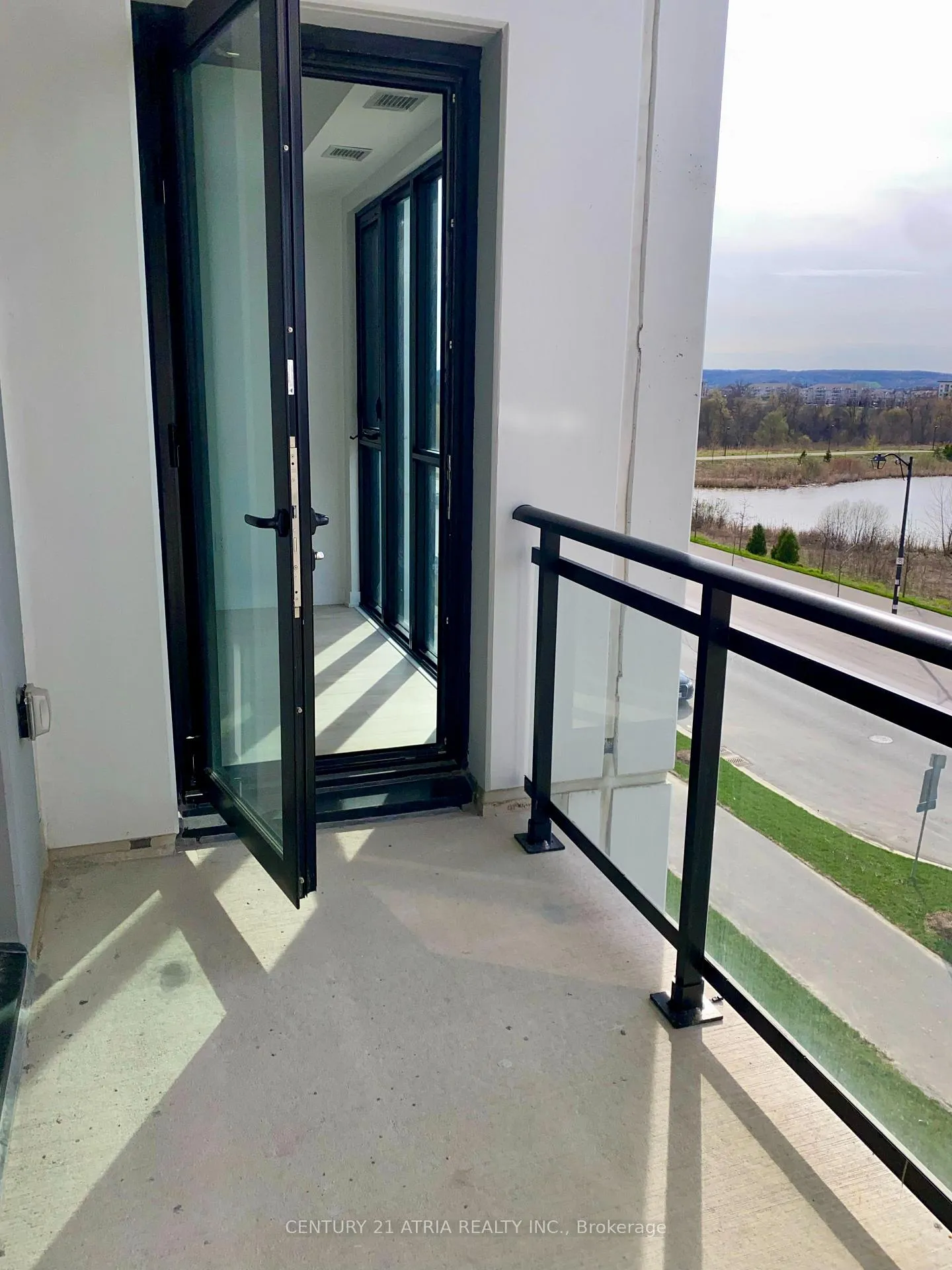 Photo 10 of Unit 316, 720 Whitlock Avenue, Milton, Cobban — HOMEH